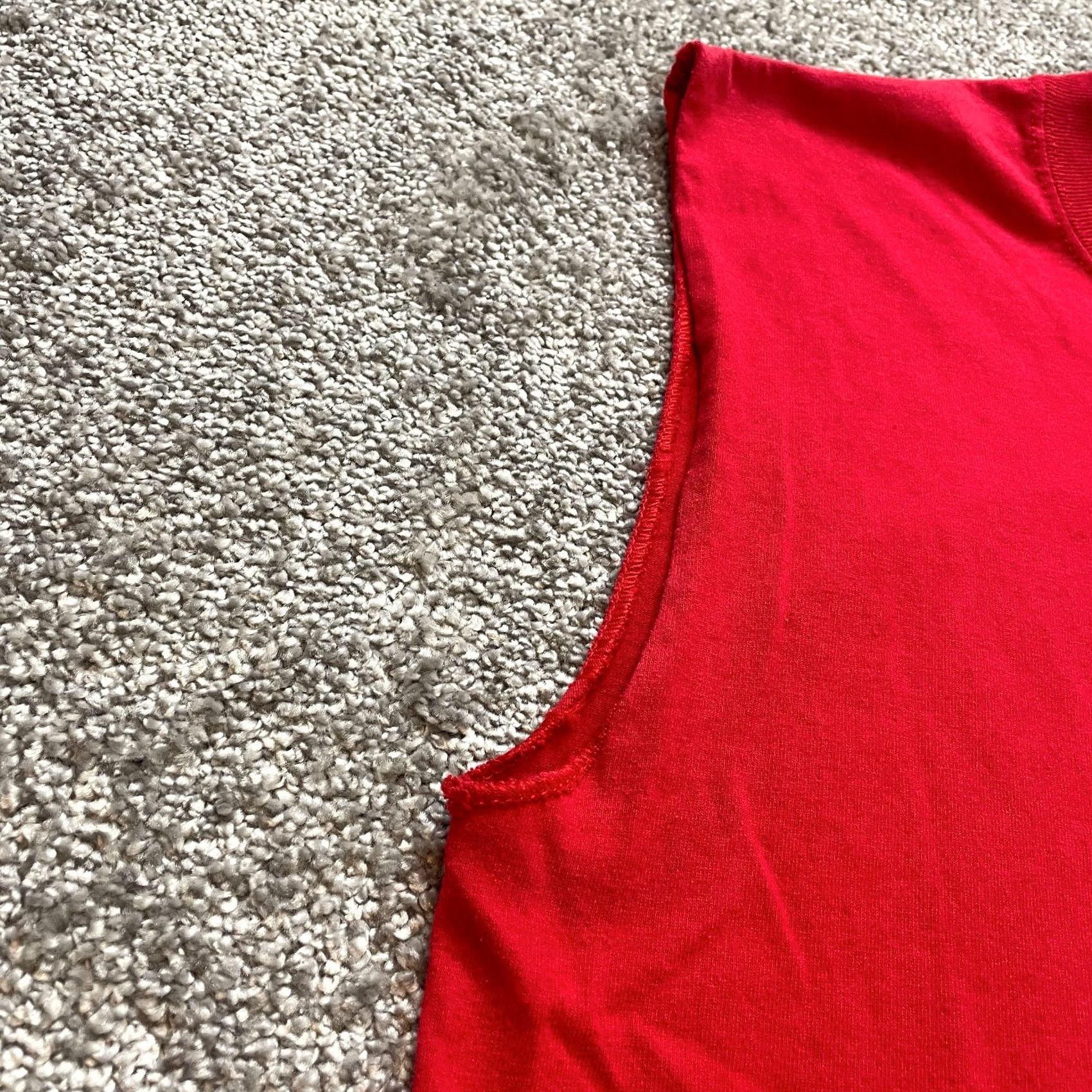 Henderson VINTAGE Unbranded Shirt Adult Small red Cut Off Sleeves Tank Henderson Senior Games Logo Size S / US 4 / IT 40 - 3 Thumbnail