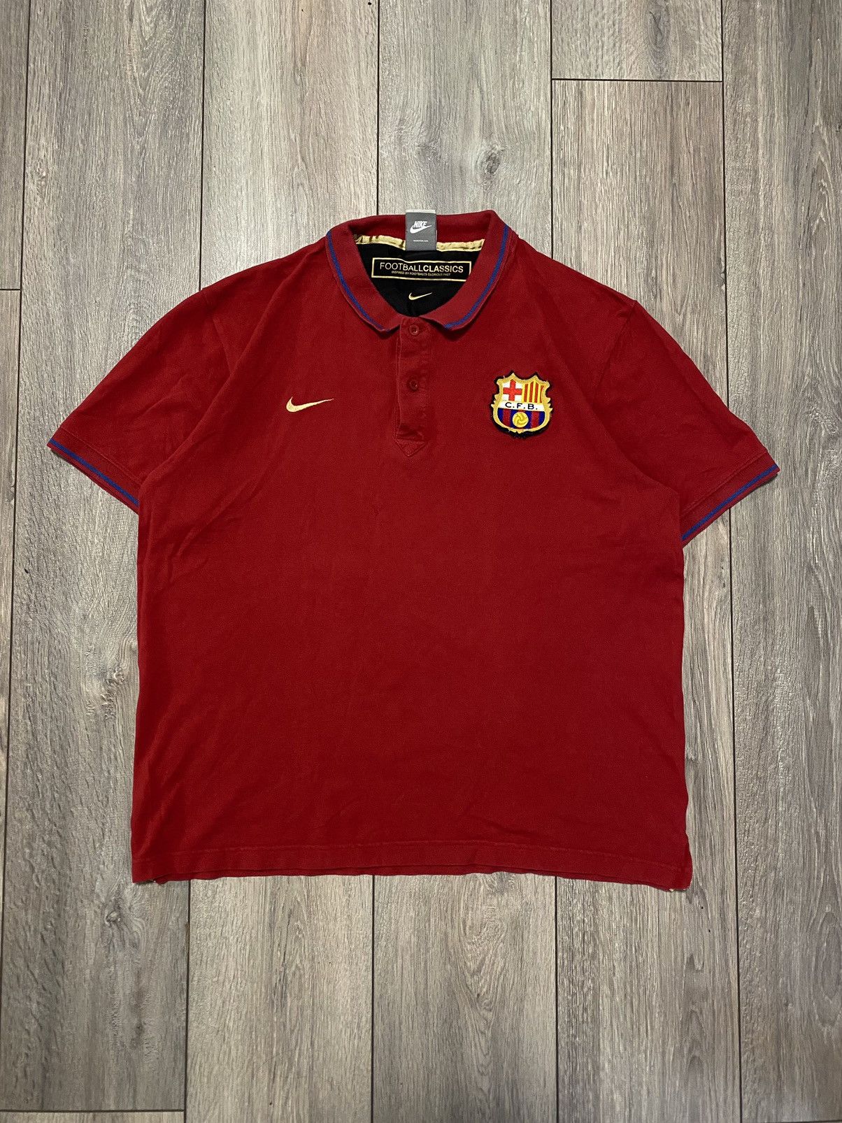 Other T-shirt Polo Nike Barcelona Retro Never Worn Soccer Football Size US XL / EU 56 / 4 - 1 Thumbnail