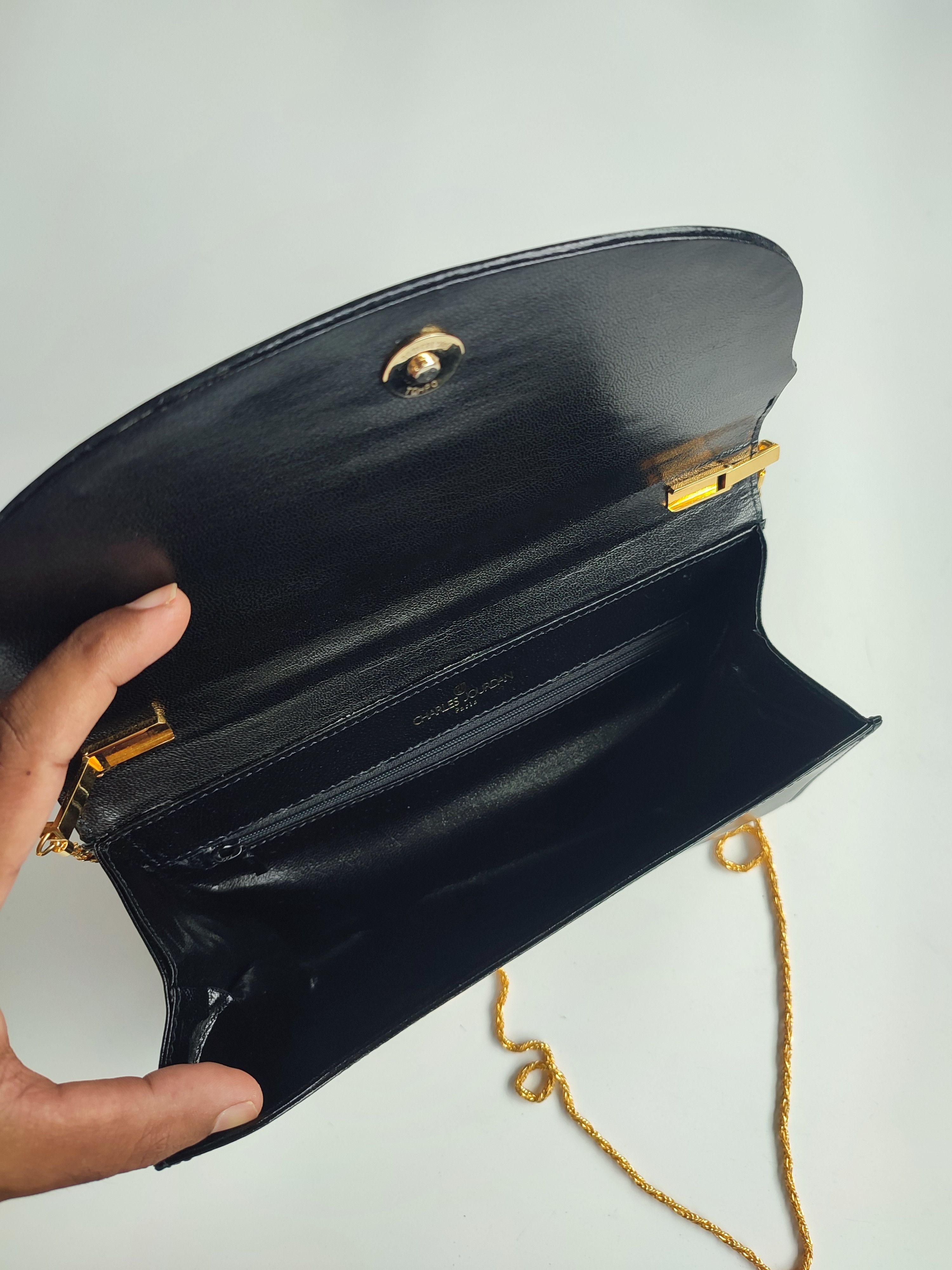 Charles Jourdan AUTHENTIC CHARLES & JOURDAN VTG CHAIN SHOULDER BAG Size ONE SIZE - 6 Thumbnail