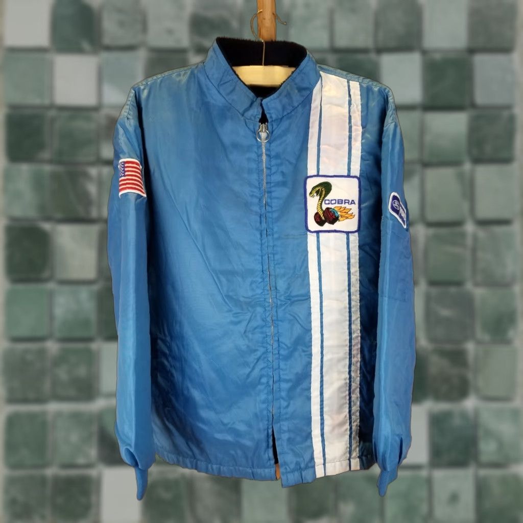 Ford VINTAGE Mustang Cobra Shelby FUR LINED RACING JACKET XL Bleu/Blue Bomber Jacket Men XL Cross Chest 27 INCH Cross Shoulder 23 INCH Size XL Size US XL / EU 56 / 4 - 1 Thumbnail