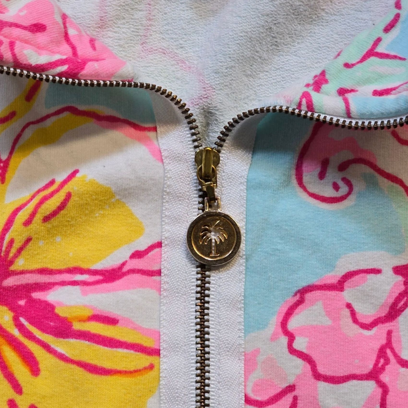 Lilly Pulitzer Lilly Pulitzer Top Womens XS Blue Lolita Breakwater Floral 1/4 Zip Popover Shirt Womens XS Blue Floral 1/4 Zip Popover Size XS / US 0-2 / IT 36-38 - 3 Thumbnail