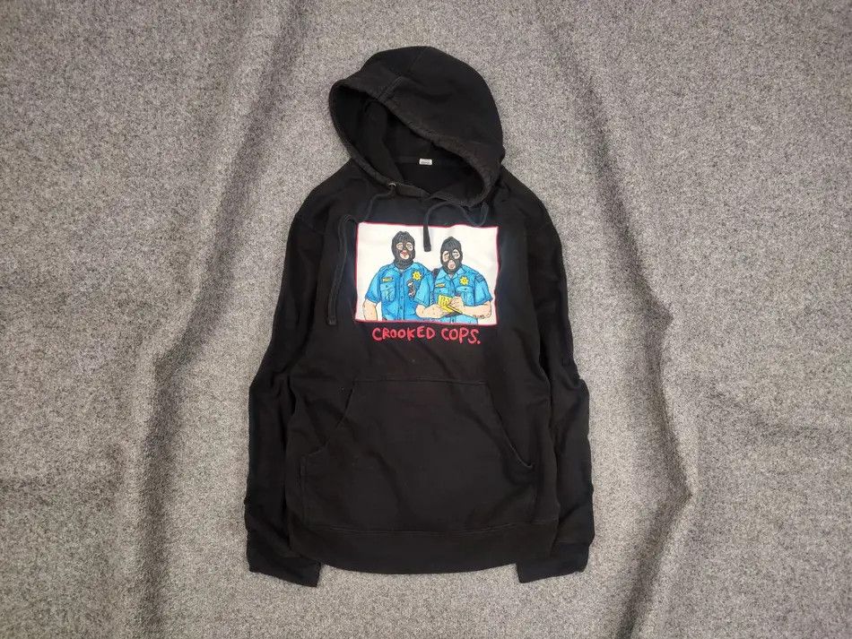 Vintage Blue Tomato Salem Crooked Cops Logo Black Hoodie Size US S / EU 44-46 / 1 - 1 Thumbnail