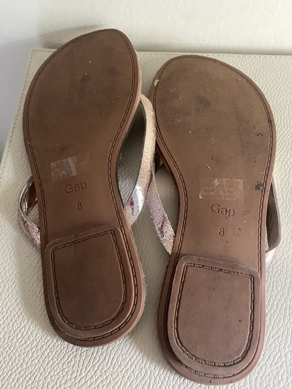 Gap Gap rose gold flip flop size 8 Size US 8 / IT 38 - 3 Thumbnail