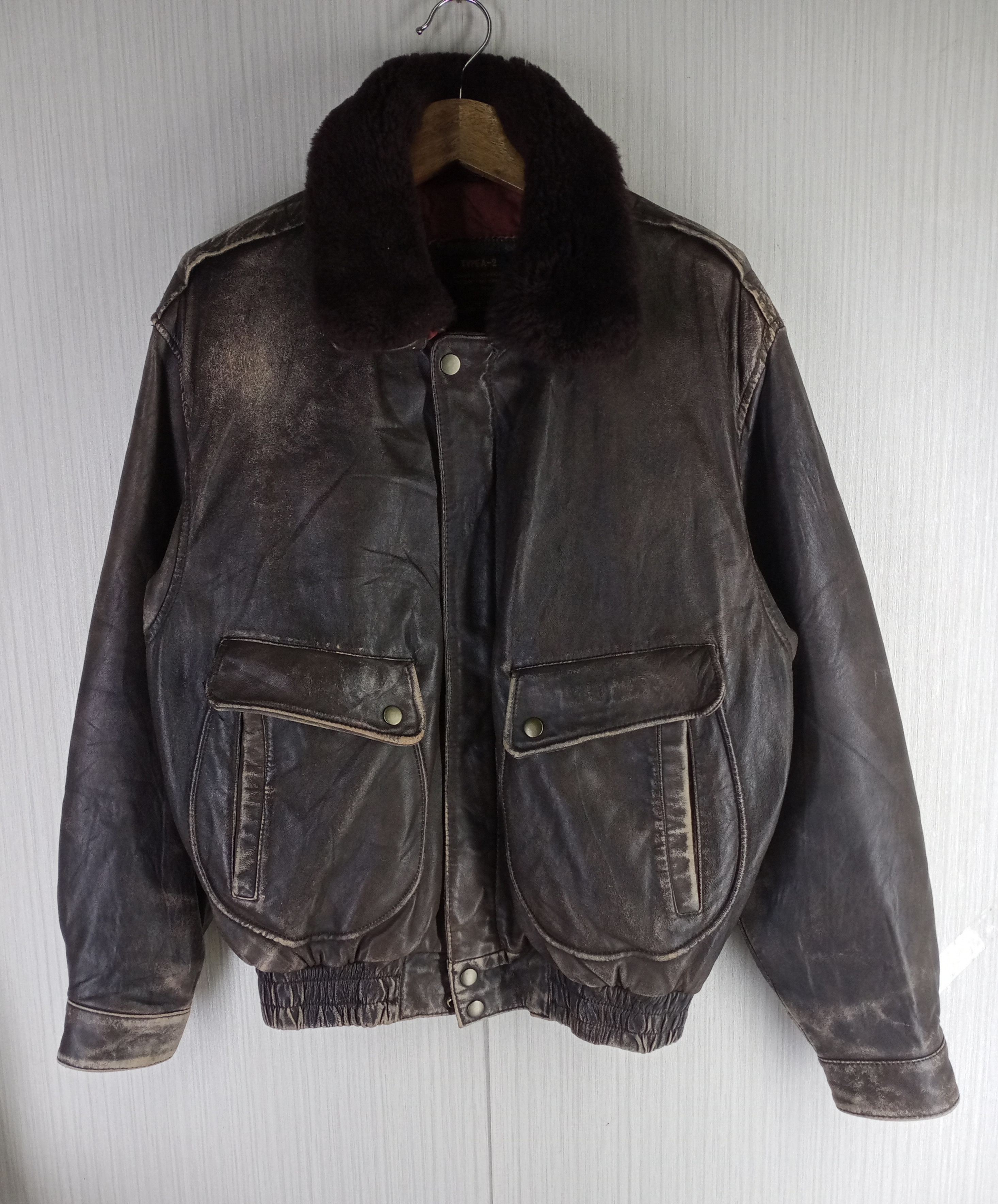 Other 1990 Type A-2 US Army Air Forces Sheepskin Leather Jacket Size US M / EU 48-50 / 2 - 1 Thumbnail