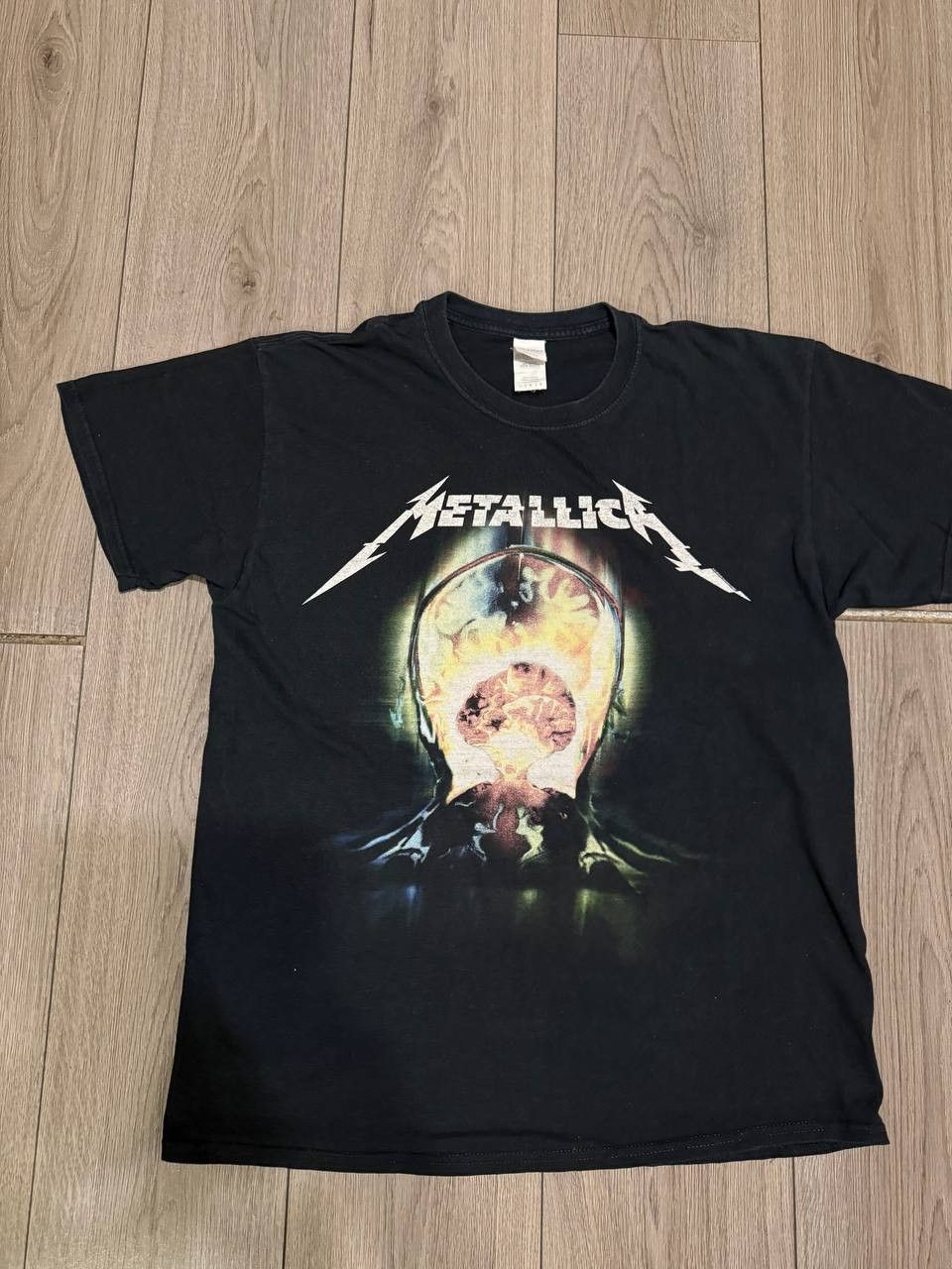 Gildan Rare Vintage 2016 Metallica T-Shirt Hardwired Sz L Band tee Size US L / EU 52-54 / 3 - 1 Thumbnail