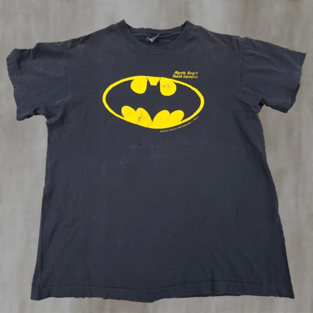 Vintage VINTAGE Batman Shirt Men L Black 80s 90s Tee Single Stitch Faded Bat Signal Size US L / EU 52-54 / 3 - 1 Thumbnail