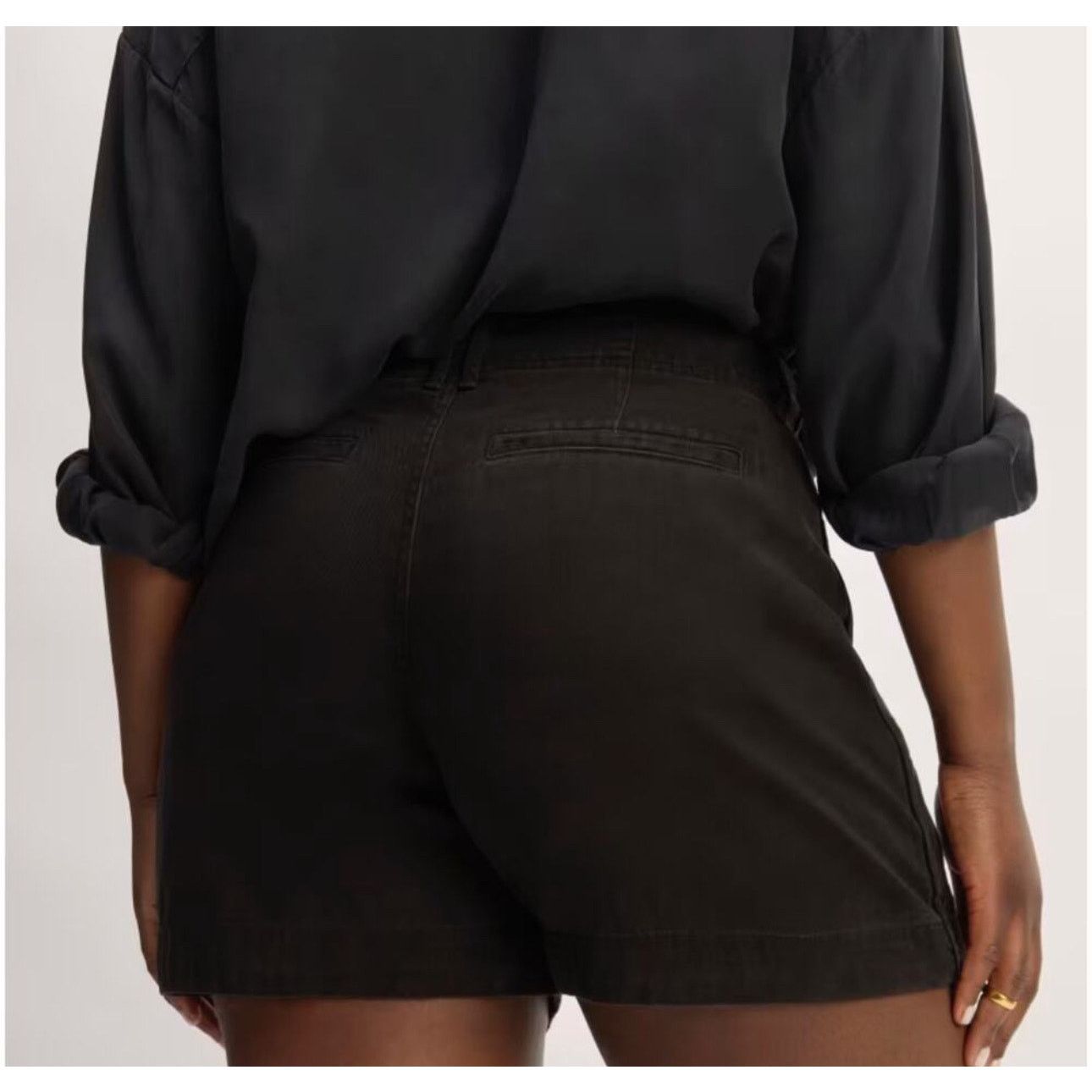 Everlane NWOT Everlane The Utility Short in Buttersoft Black Size 8 Size 30" / US 8 / IT 44 - 2 Thumbnail