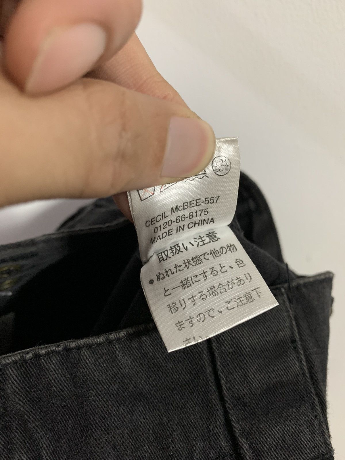 Japanese Brand CECIL MC BEE Multi Pocket Shorts Size 29" - 8 Thumbnail
