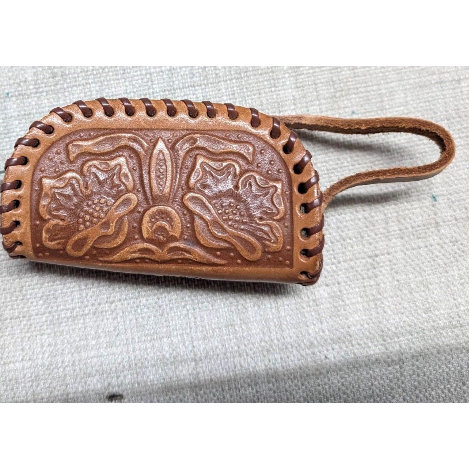 Vintage VINTAGE handcrafted leather 4" coin pouch TOOLED COWBOY WESTERN brown unisex Adults zip purse bag Size ONE SIZE - 2 Thumbnail