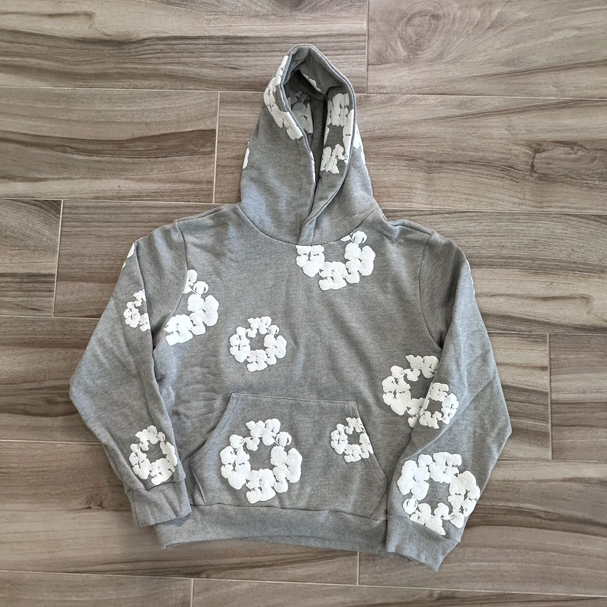 denim-tears-streetwear-vintage-denim-tears-cotton-wreath-grey