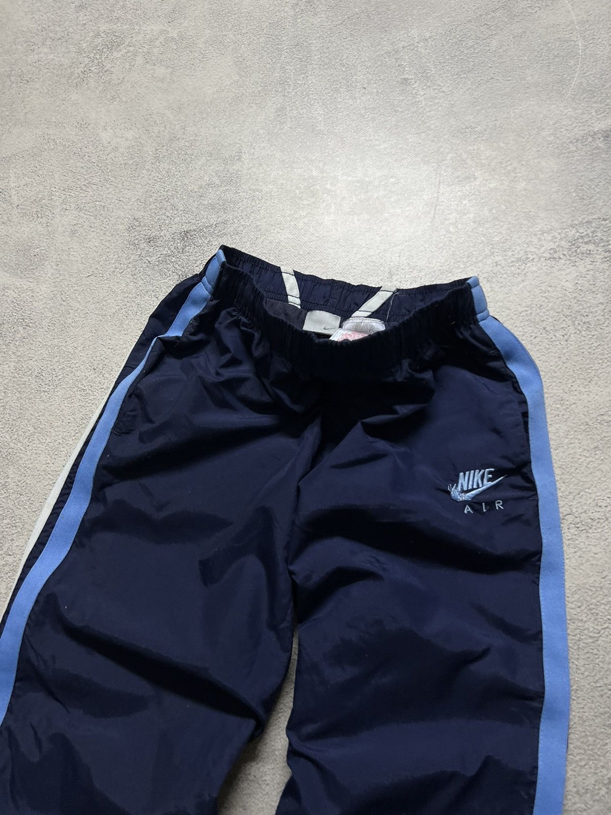 Vintage Vintage Y2K Nike Nylon Mini Swoosh Drill Pants 00’s Size US 28 / EU 44 - 5 Thumbnail