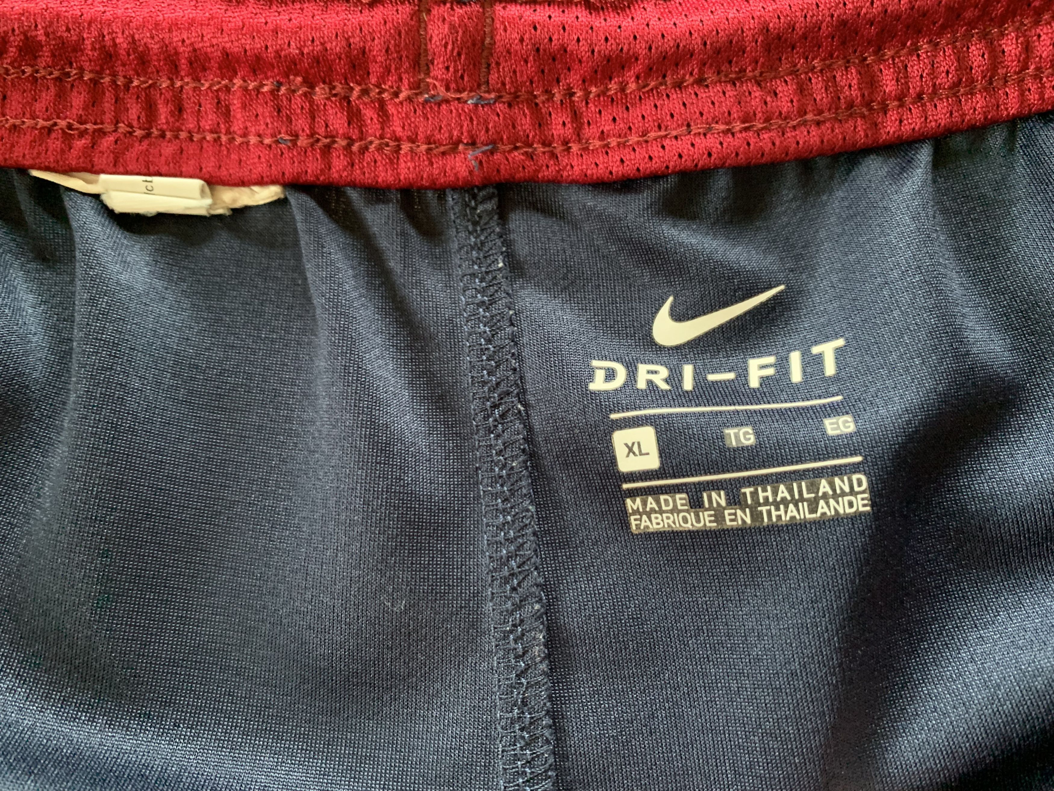 Nike Nike FC Barcelona Shorts 2018 Size US 40 / EU 56 - 7 Thumbnail