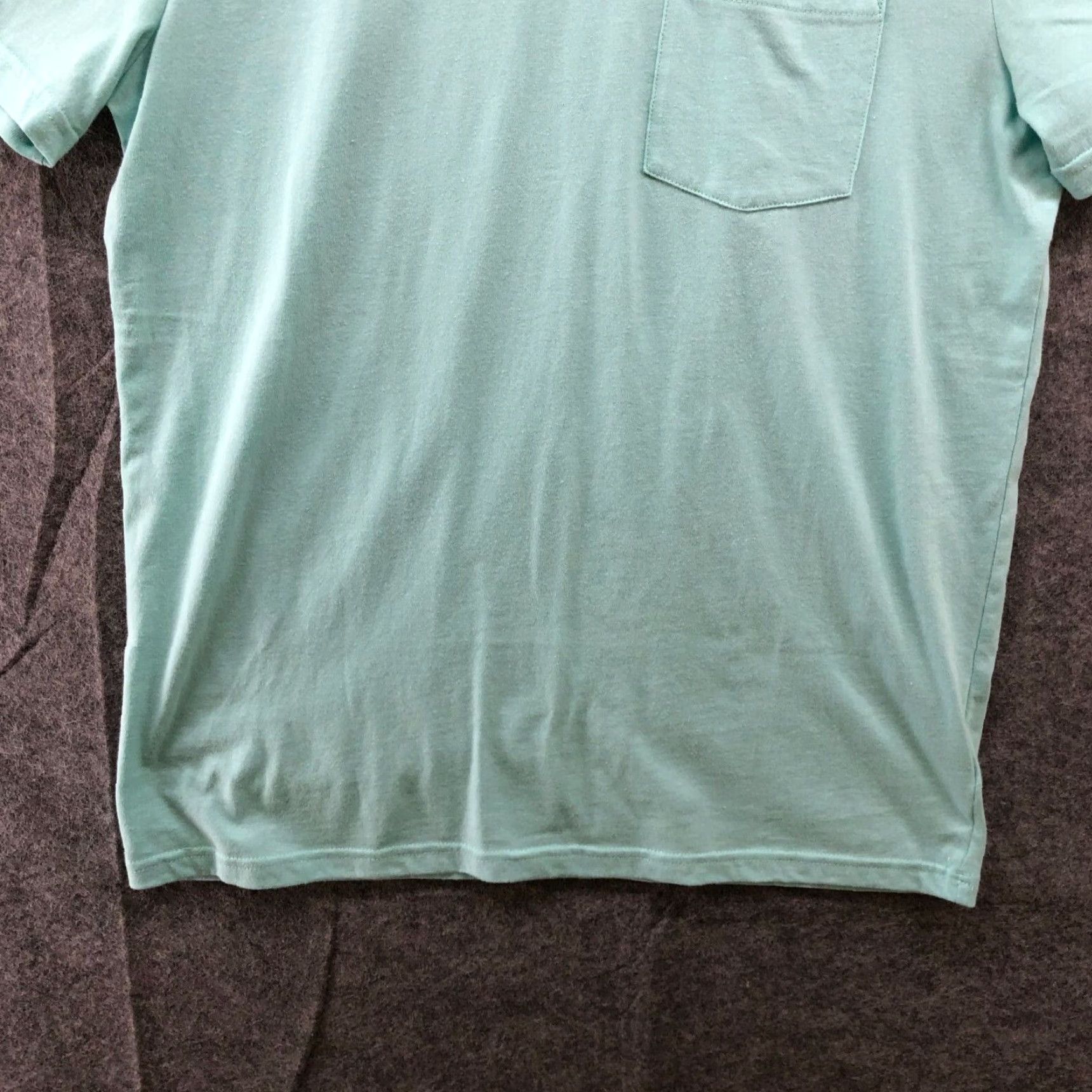 Gap VINTAGE Gap Pocket T-Shirt Men S Light Blue Crewneck Short Sleeve Cotton Size US S / EU 44-46 / 1 - 4 Thumbnail