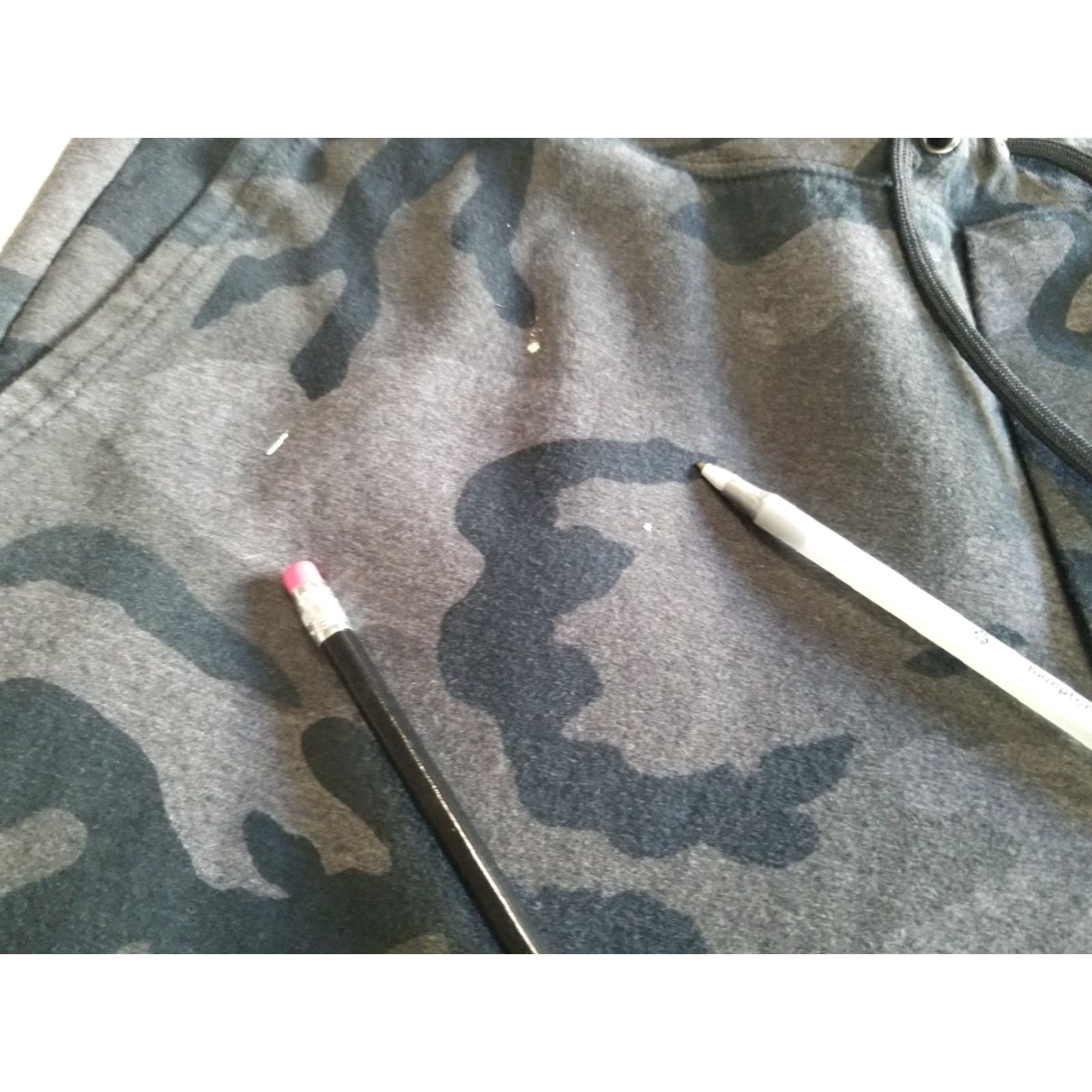 Polo Ralph Lauren Polo Ralph Lauren Sweatpants Men XL Camouflage Black See Pics Pockets Adjustable Waist 28 in Inseam Pants Casual Travel Size US XL / EU 56 / 4 - 7 Thumbnail