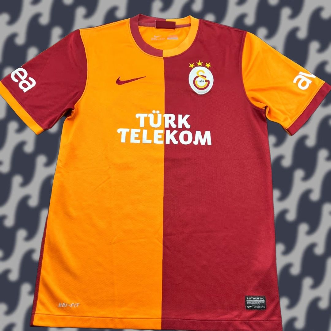 Nike Nike Galatasaray 2013 2014 Home Jersey Mens Small Football Soccer Shirt Shirt XS is not included; please provide the original title. Size US S / EU 44-46 / 1 - 1 Thumbnail