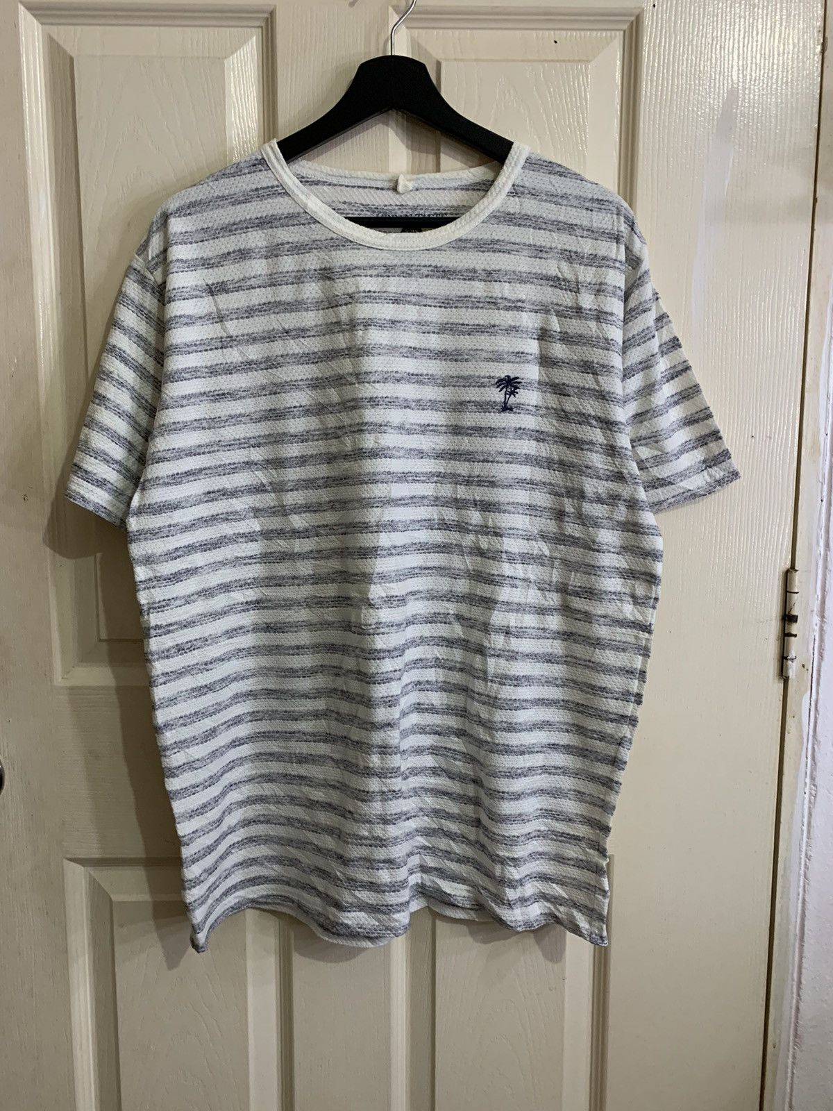 Other Urban Taste Stripe Skate Tee Size US L / EU 52-54 / 3 - 1 Thumbnail