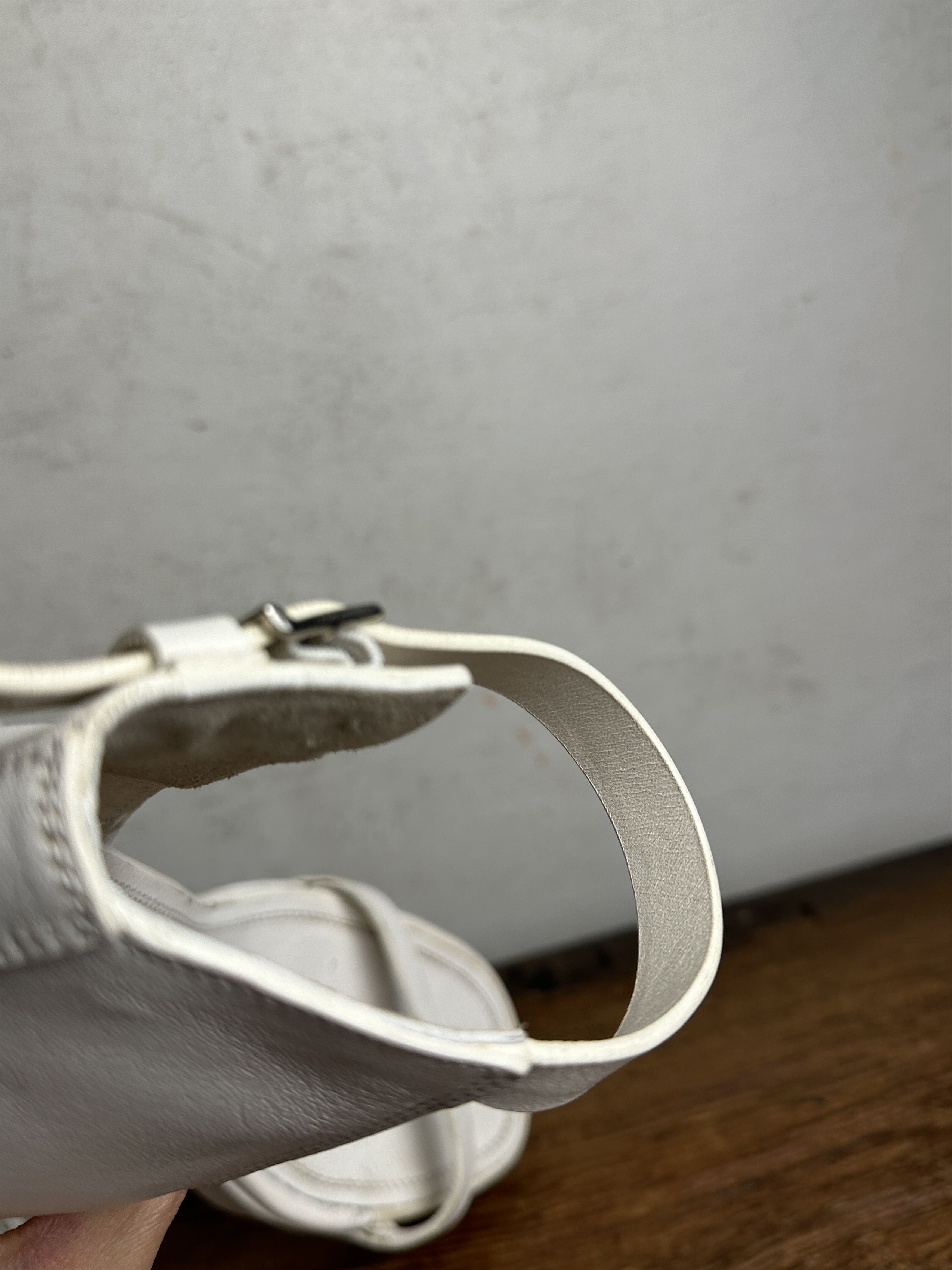 Rick Owens Rick Owens White Wedge Sandals Size US 9.5 / IT 39.5 - 10 Thumbnail