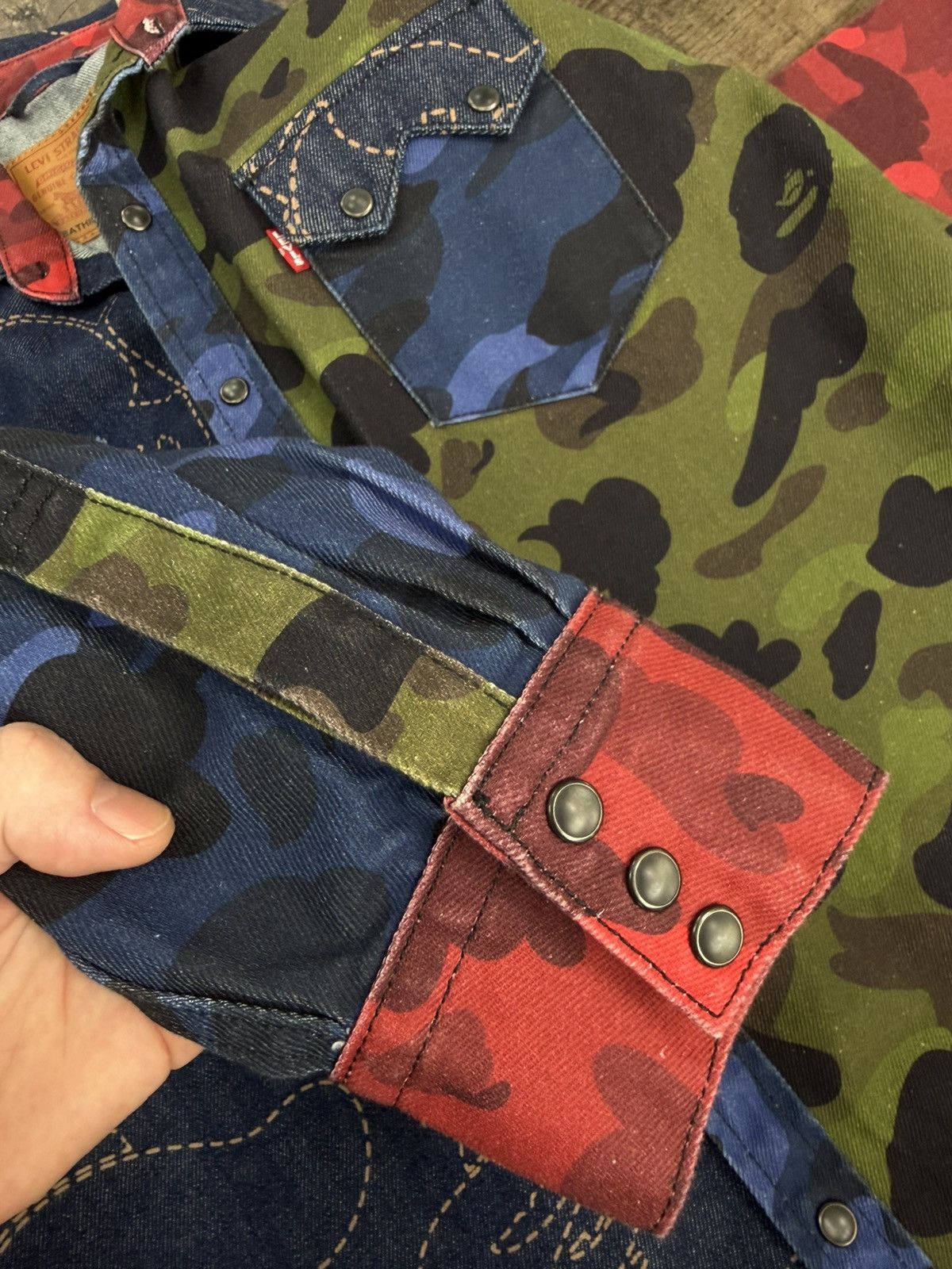 Bape × Levi's Bape x Levi's Denim Jacket Multi Camo Size US L / EU 52-54 / 3 - 6 Thumbnail
