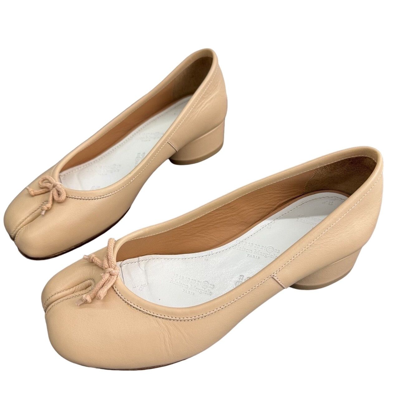 Maison Margiela Maison Margiela Tabi Block Heel Pumps Size 35.5 Size US 5.5 / IT 35.5 - 1 Thumbnail