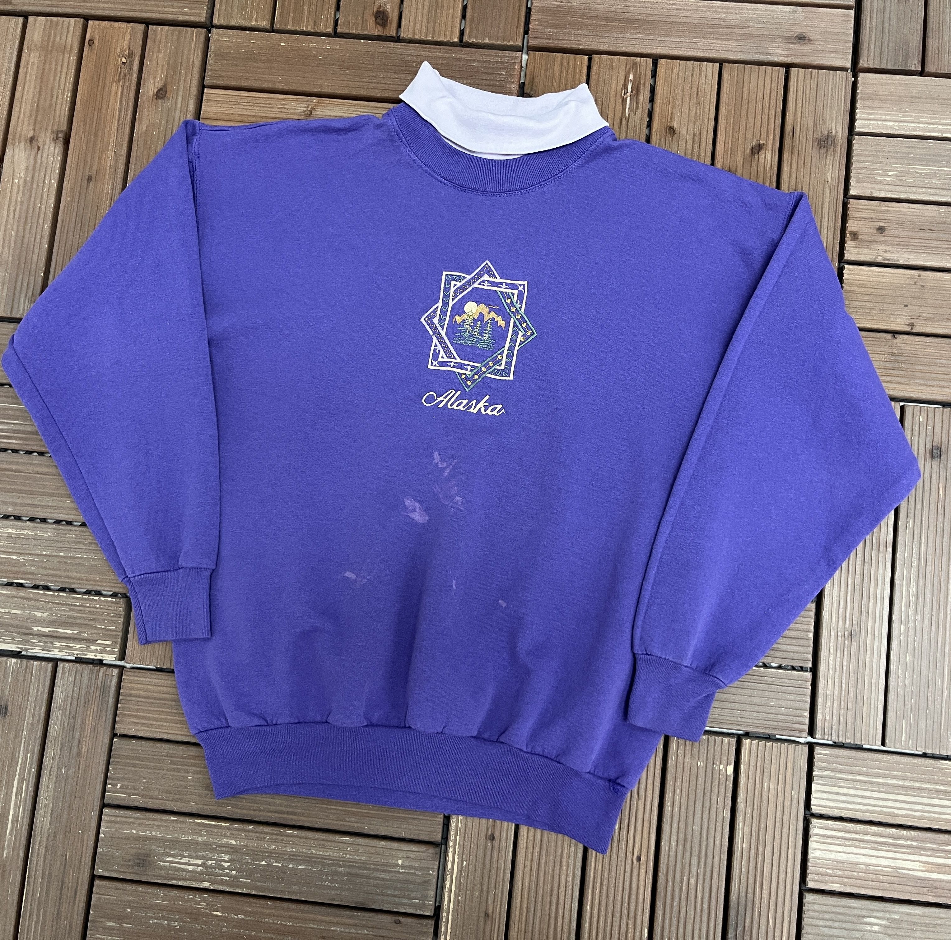 Vintage Alaska Embroidered Vintage Purple Turtleneck Sweater Size US M / EU 48-50 / 2 - 3 Thumbnail