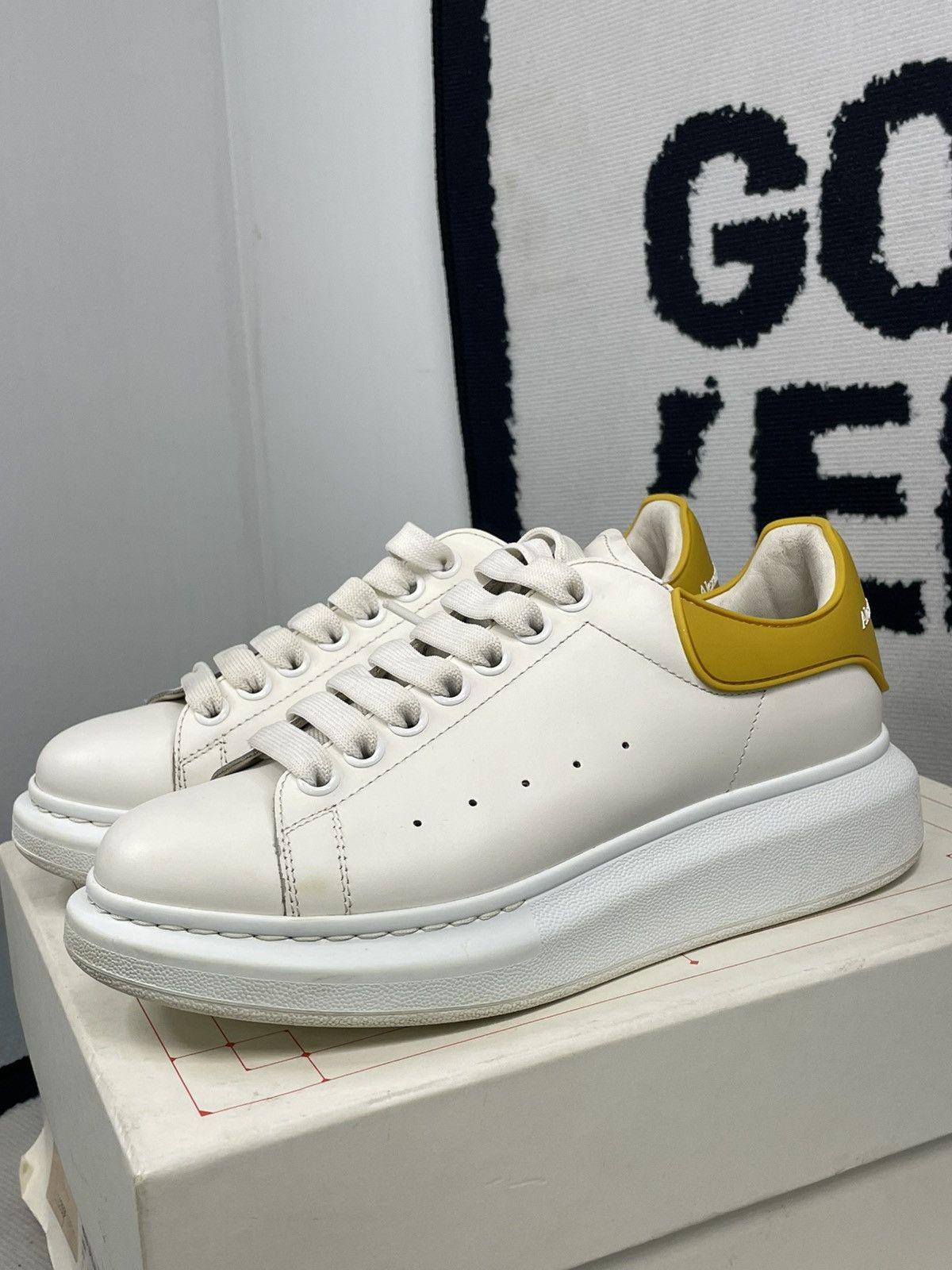 Alexander McQueen Alexander McQueen Oversized Sneaker Size US 7.5 / IT 37.5 - 1 Thumbnail