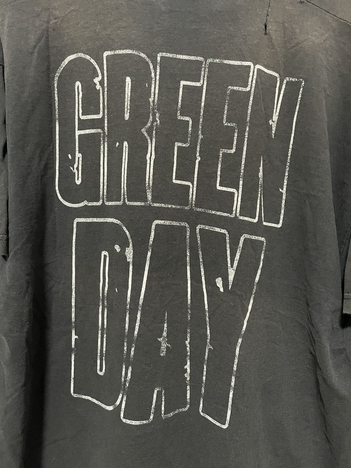 Band Tees × Vintage Green Day Vintage American Idiot AOP T Shirt Tee 2005 Back Size US XL / EU 56 / 4 - 15 Thumbnail