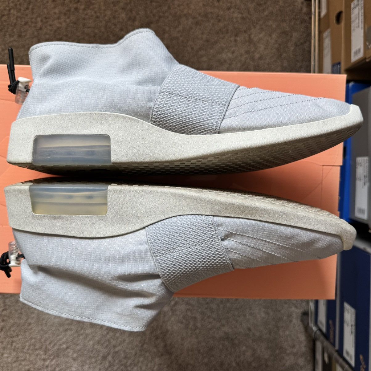 Fear of God × Nike Nike x Fear of God Moc “Pure Platinum” Men’s Size 12 Size US 12 / EU 45 - 9 Thumbnail