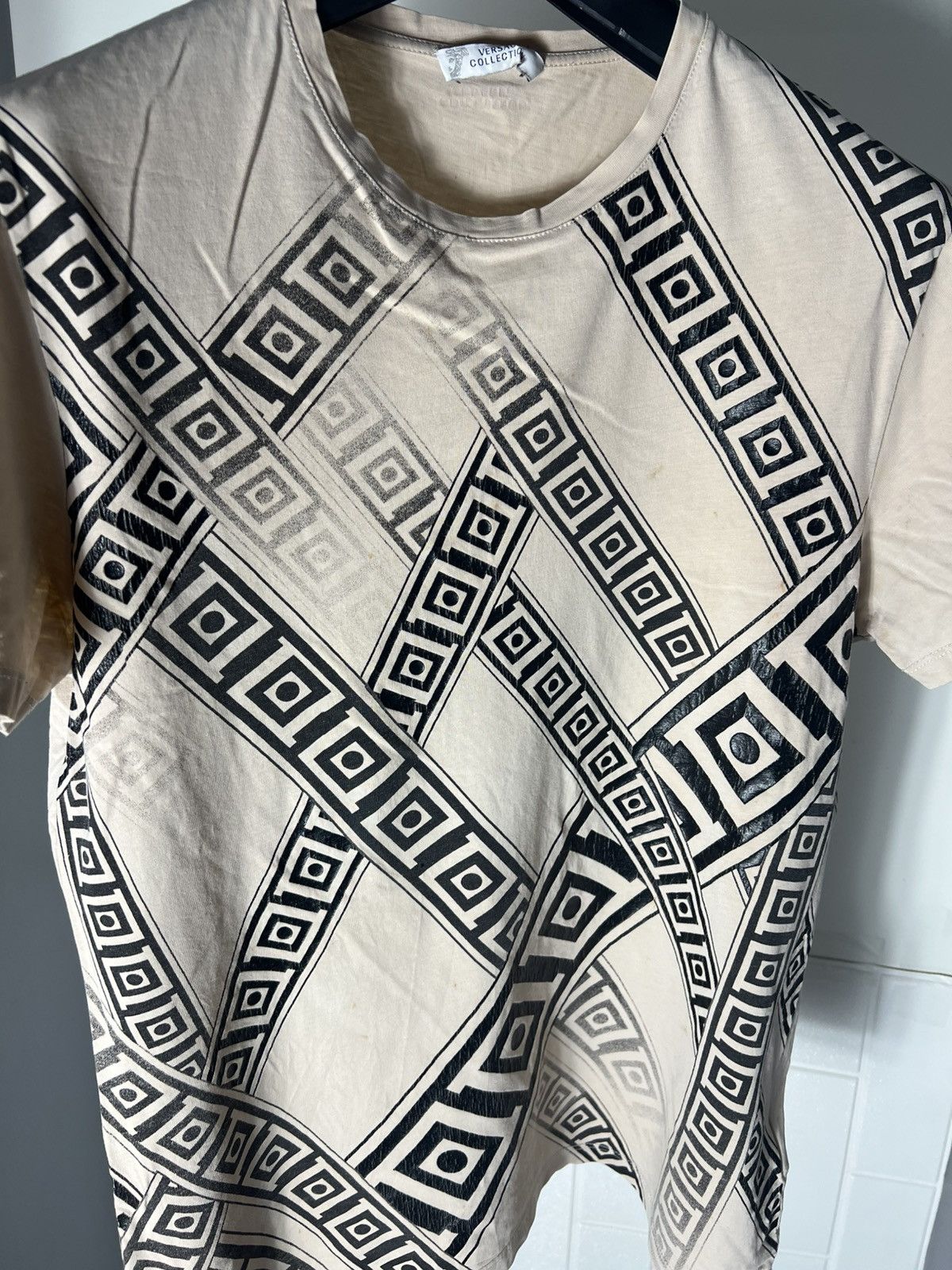 Versace × Vintage VERY RARE GIANNI VERSACE COLLECTION ITALIAN DESIGNER T-SHIRT Size US M / EU 48-50 / 2 - 7 Thumbnail
