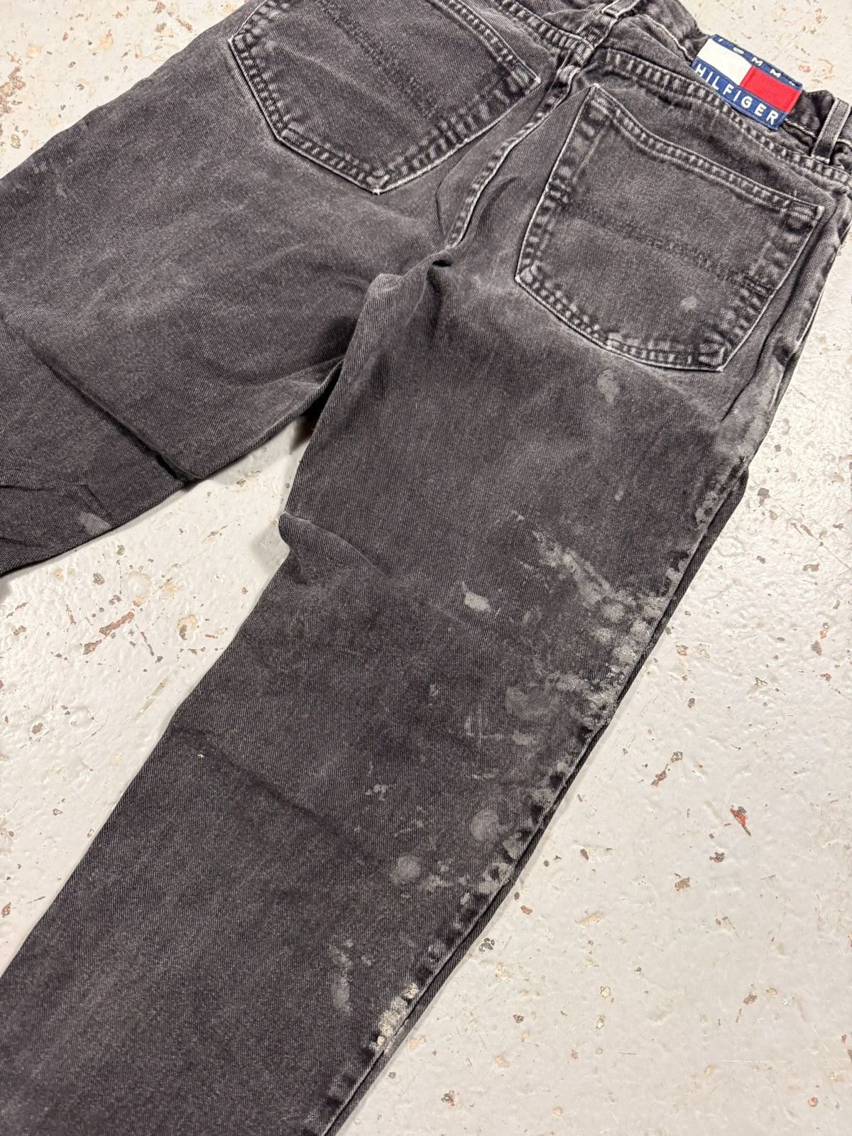 Tommy Hilfiger Vintage Tommy Hilfiger Bleach Faded Jeans Size US 29 - 8 Thumbnail