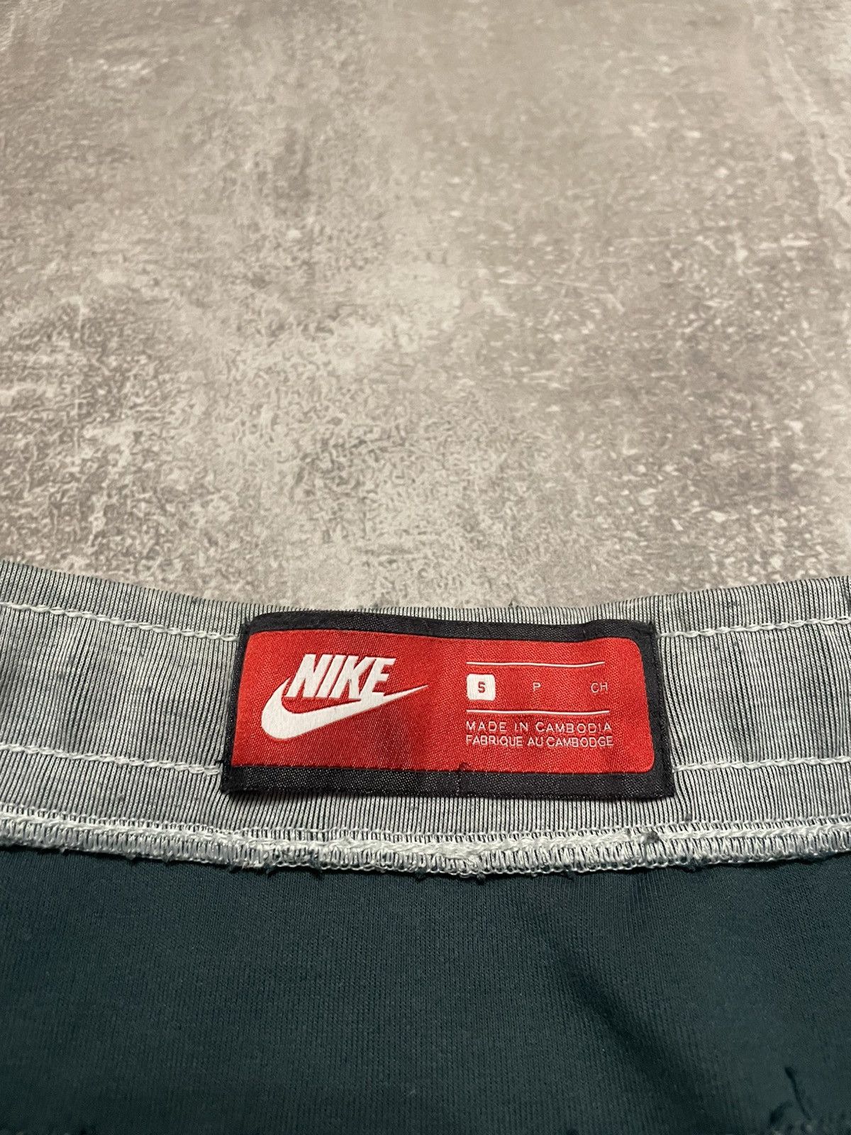 Nike × Vintage Nike Tech Fleece Jogger Sweatpants Size S Drill Size US 30 / EU 46 - 12 Thumbnail