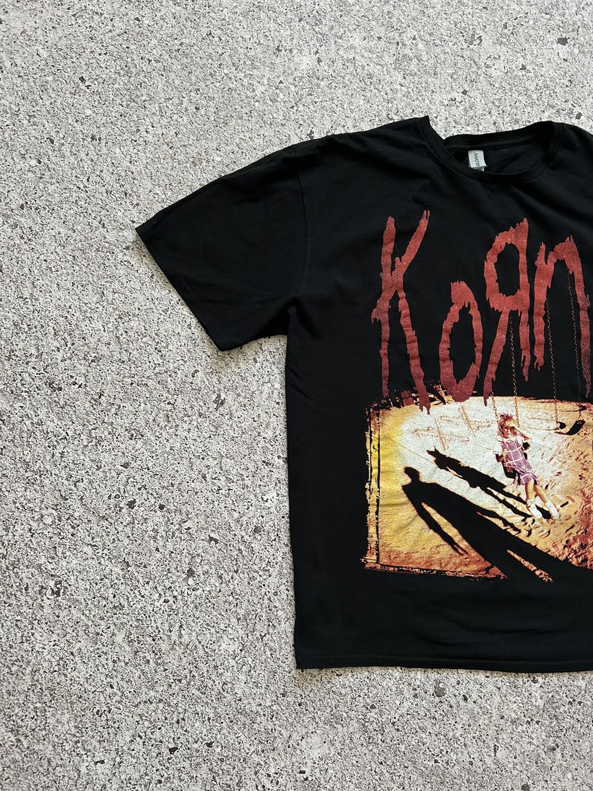 Band Tees Rare Korn Girl on a Swing Band Death Metal Rock T-Shirt Size US XL / EU 56 / 4 - 3 Thumbnail