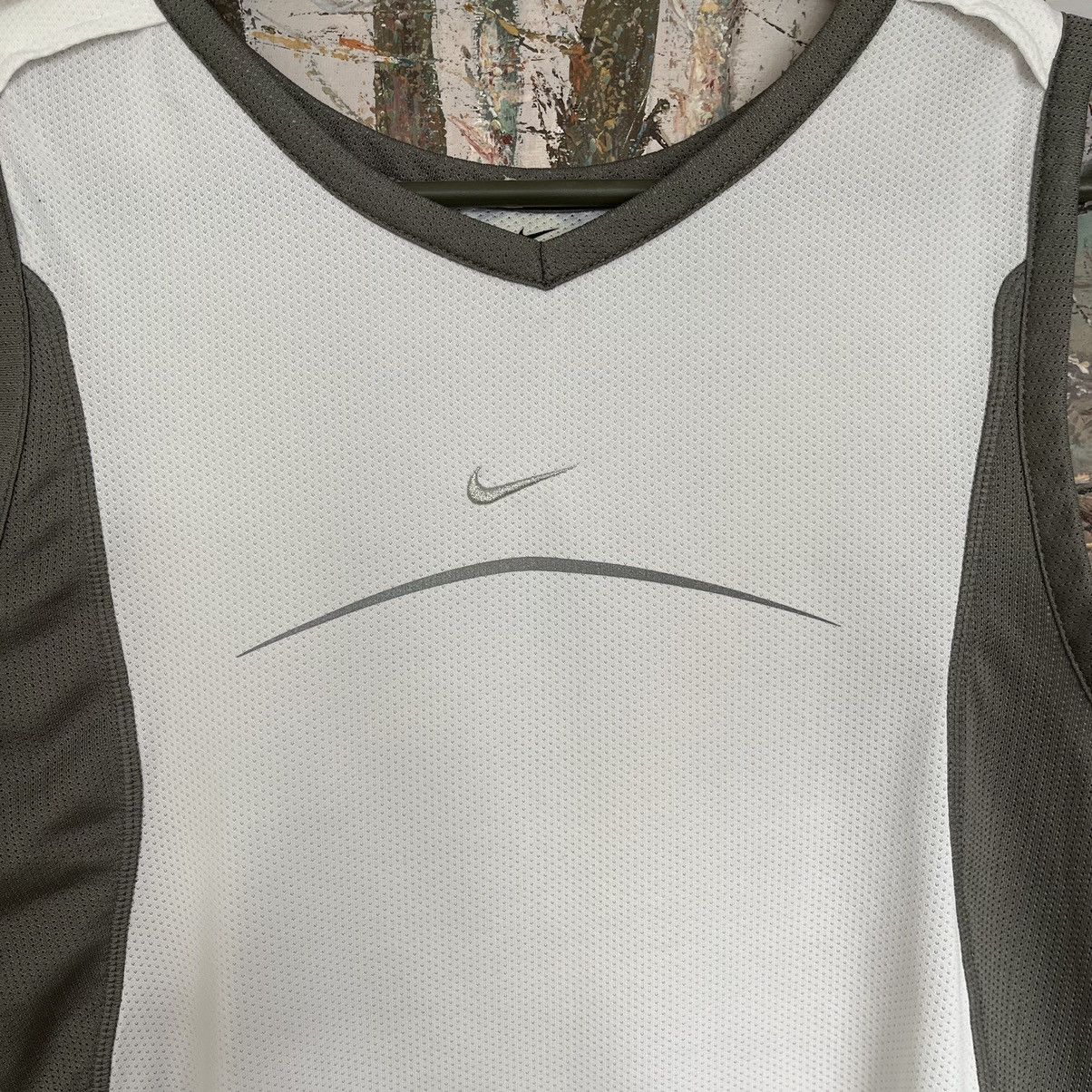 Nike × Vintage vintage 90s nike dri-fit training tshirt Size US L / EU 52-54 / 3 - 3 Thumbnail