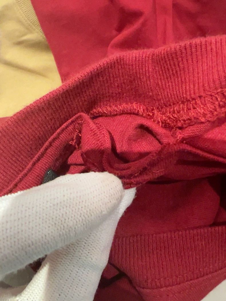 Balenciaga Balenciaga Burgundy Wheat Short Sleeve - A Classic Design Size US S / EU 44-46 / 1 - 6 Thumbnail