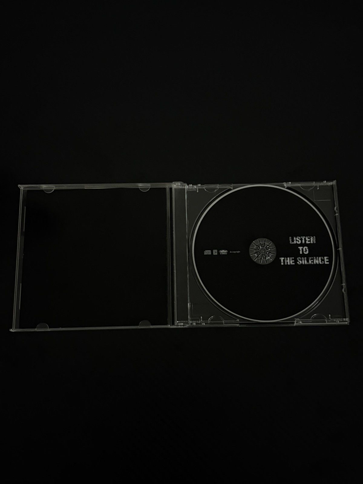 Number (N)ine AW05 & SS07 Soundtrack Set Size ONE SIZE - 8 Thumbnail