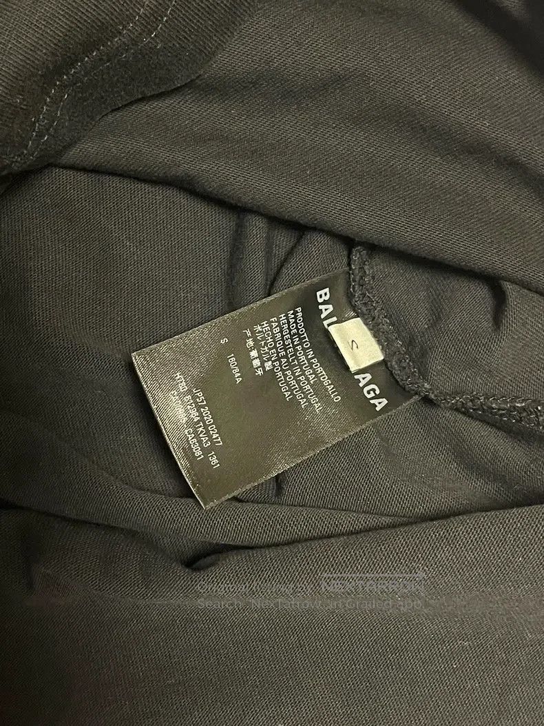 Balenciaga Balenciaga Short-sleeve T-shirt with a smiley face pattern Size US S / EU 44-46 / 1 - 8 Thumbnail