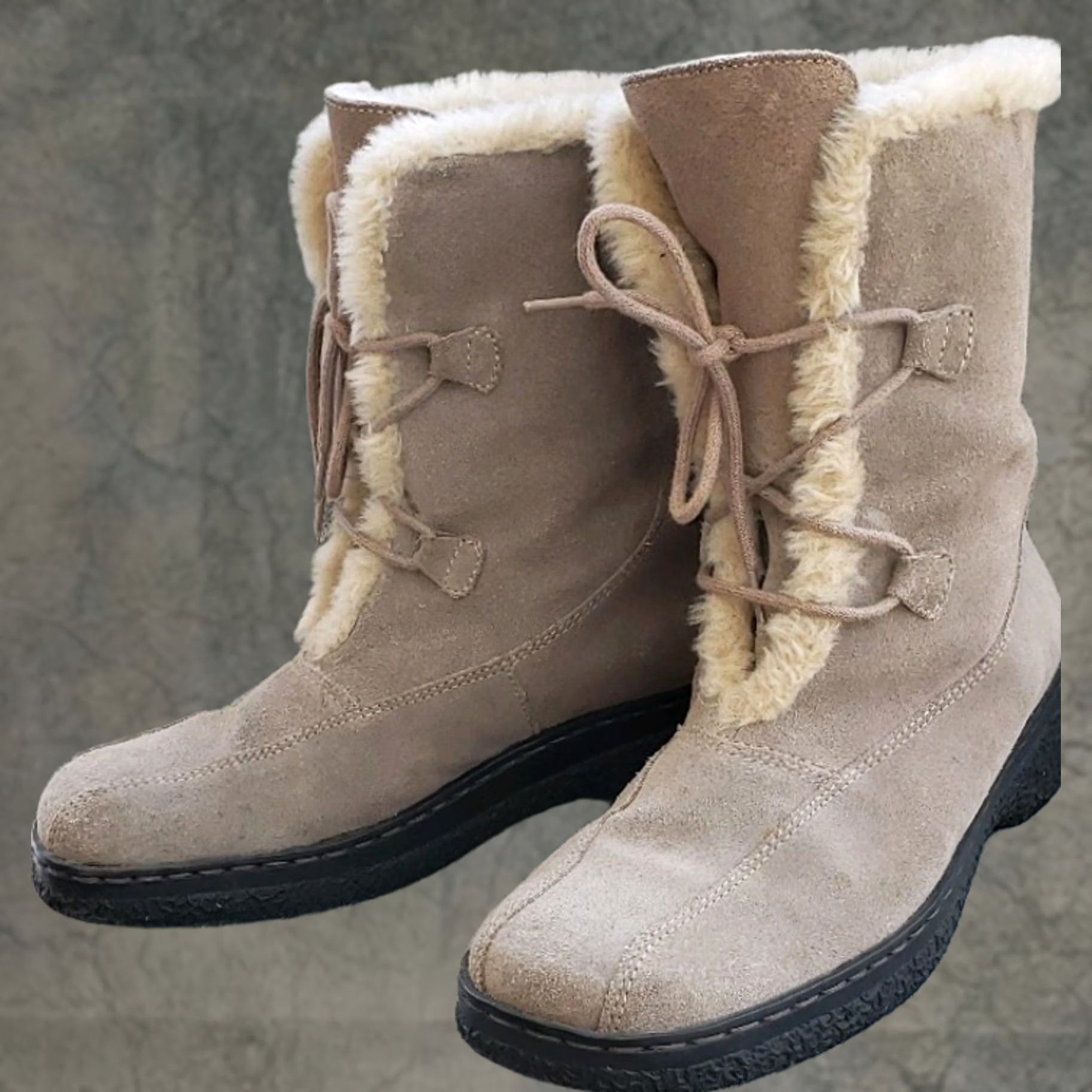 Vintage Bare Traps Whitney Women's Beige Shearling Lace-up Boots Size 9M Size US 10 / IT 40 - 1 Thumbnail