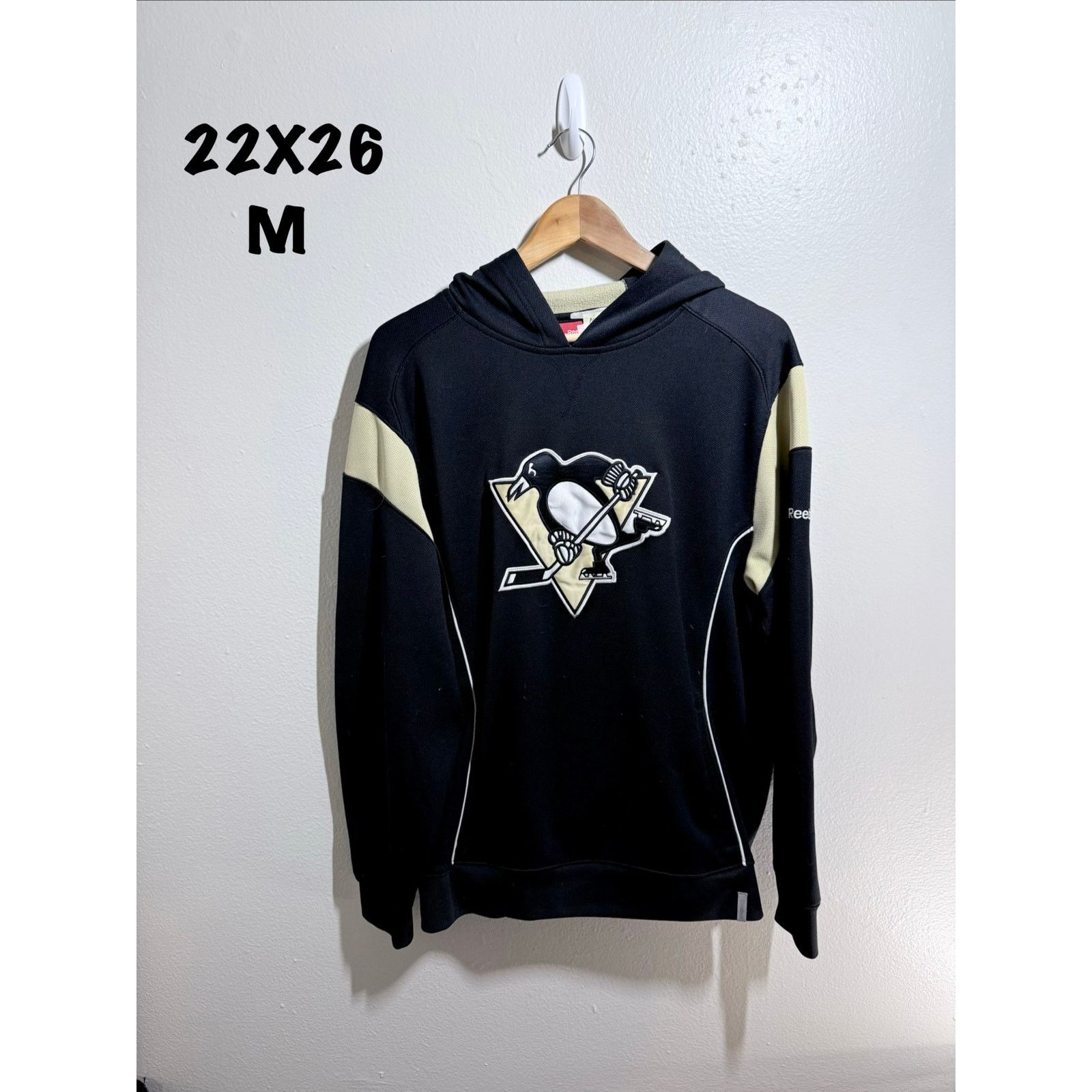 Reebok Medium Pittsburg penguins thermal embroidered hoodie Size US M / EU 48-50 / 2 - 1 Thumbnail