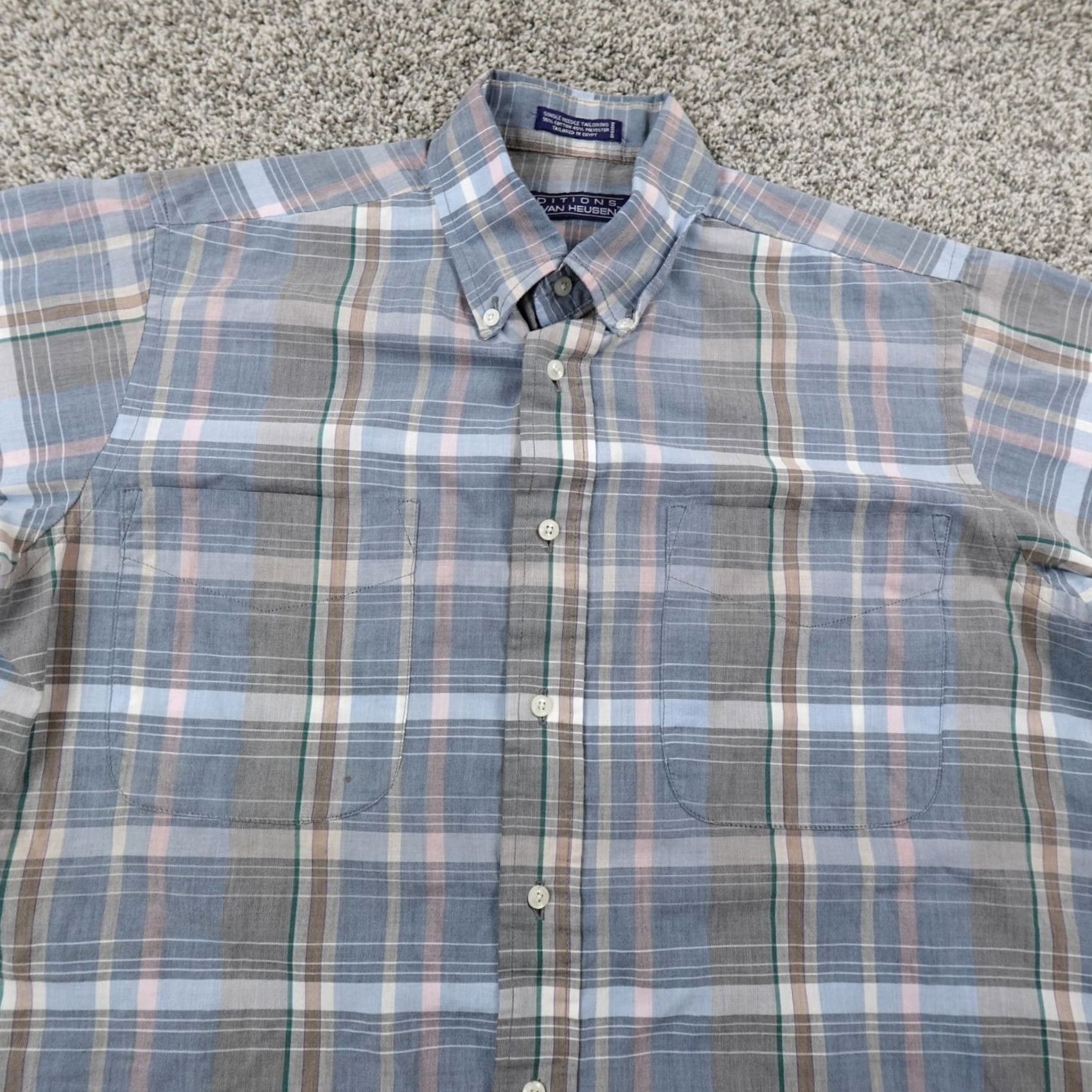 Van Heusen VTG Van Heusen Shirt Mens M Blue Short Sleeve Button Down Dress Shirt Preppy Casual Size US M / EU 48-50 / 2 - 4 Thumbnail