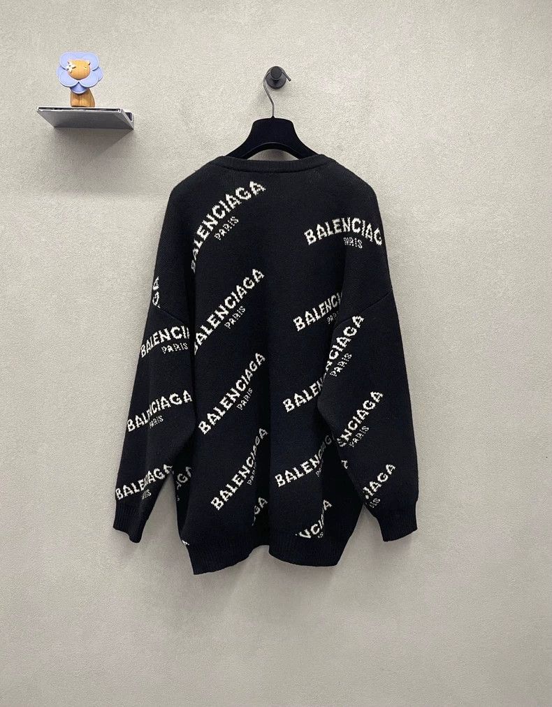 Balenciaga Balenciaga size 38 Sweater Size 38 Size M / US 6-8 / IT 42-44 - 2 Thumbnail