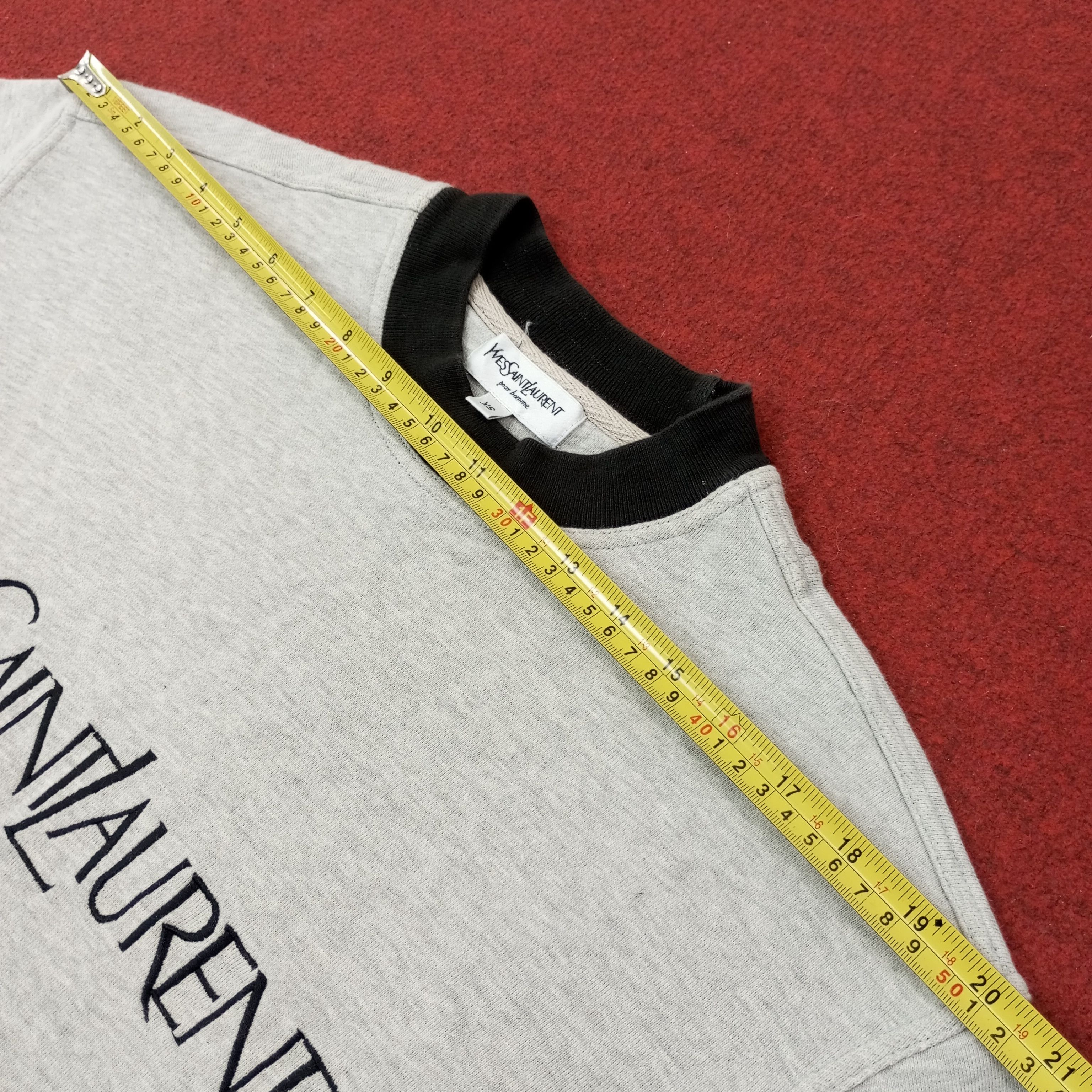 Yves Saint Laurent Yves Saint Laurent Fashion Brand Sweatshirt c250n13 Size US S / EU 44-46 / 1 - 10 Thumbnail