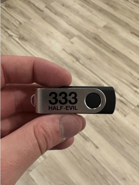 Half Evil Half Evil USB Flash Drive 1/90 *RARE* Size ONE SIZE - 2 Thumbnail