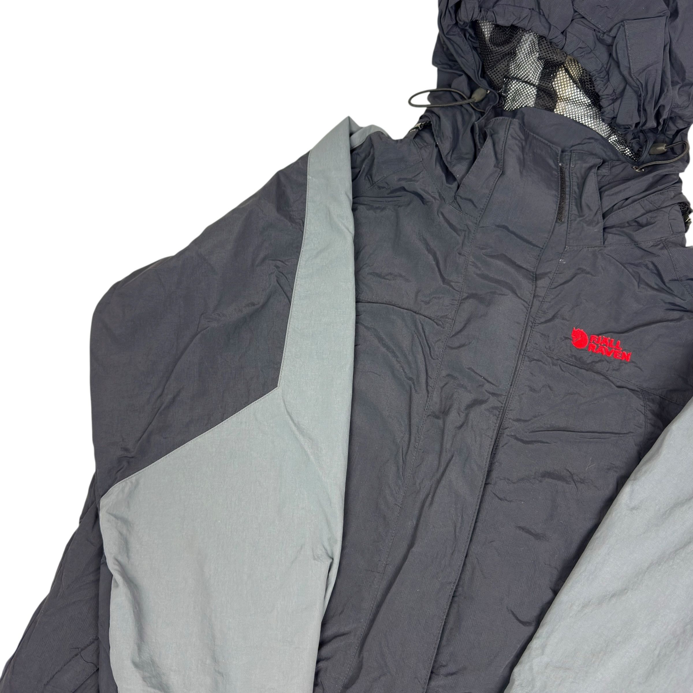 Fjallraven Vintage Fjallraven Black Gray Gore-Tex Jacket Medium Size US M / EU 48-50 / 2 - 5 Thumbnail