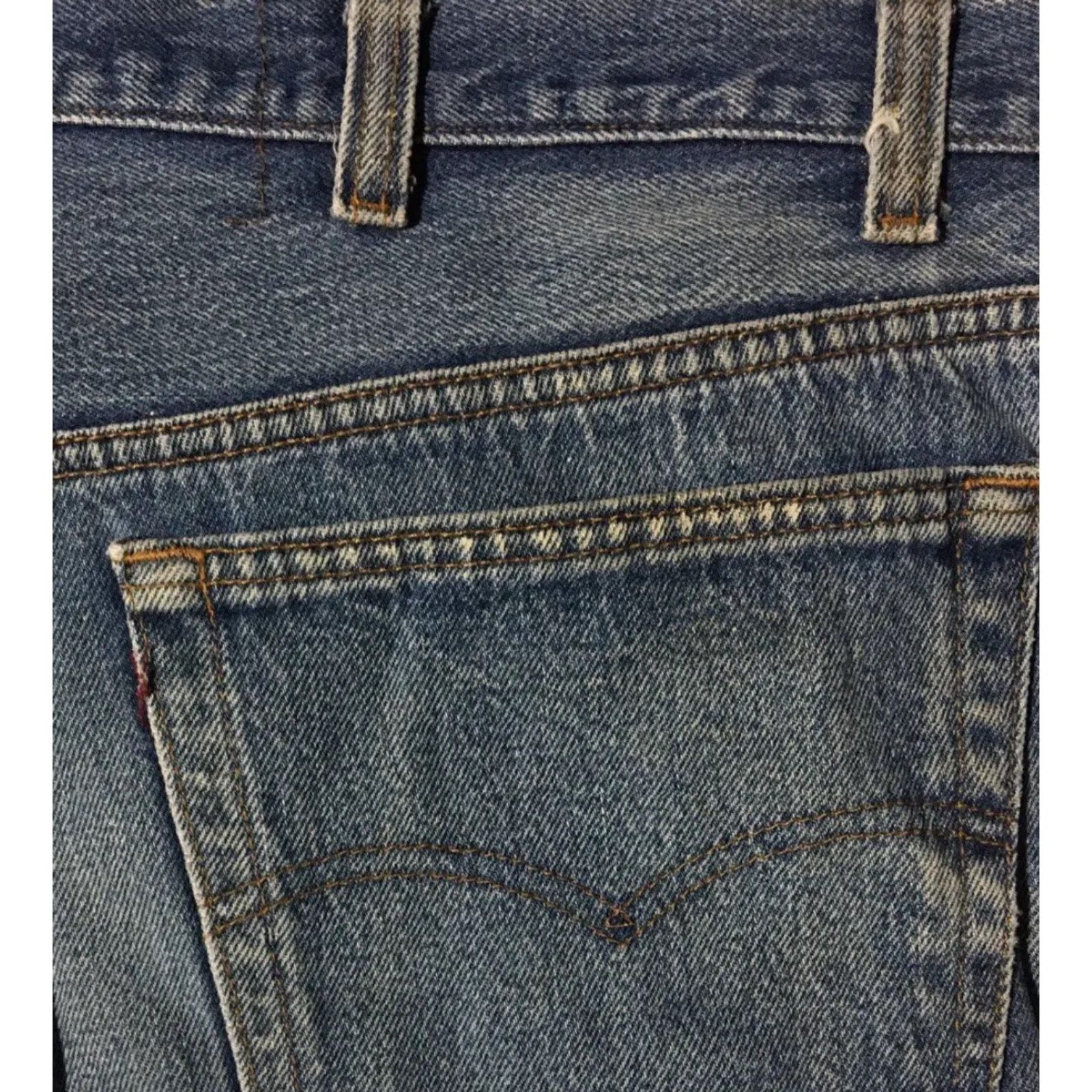 Levi's VINTAGE Levi's 501 Jeans Mens Denim Blue 39/26 Button Fly Distressed Faded Grunge 80s 90s USA 501 Model Straight Regular Mar 40 40s? Size US 40 / EU 56 - 3 Thumbnail