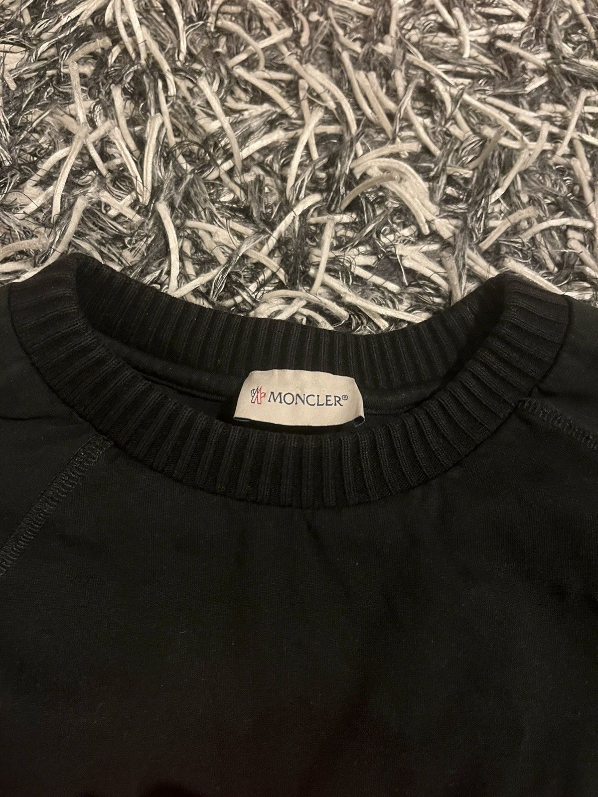Moncler × Off-White Moncler x Off white long sleeve Size US S / EU 44-46 / 1 - 7 Thumbnail