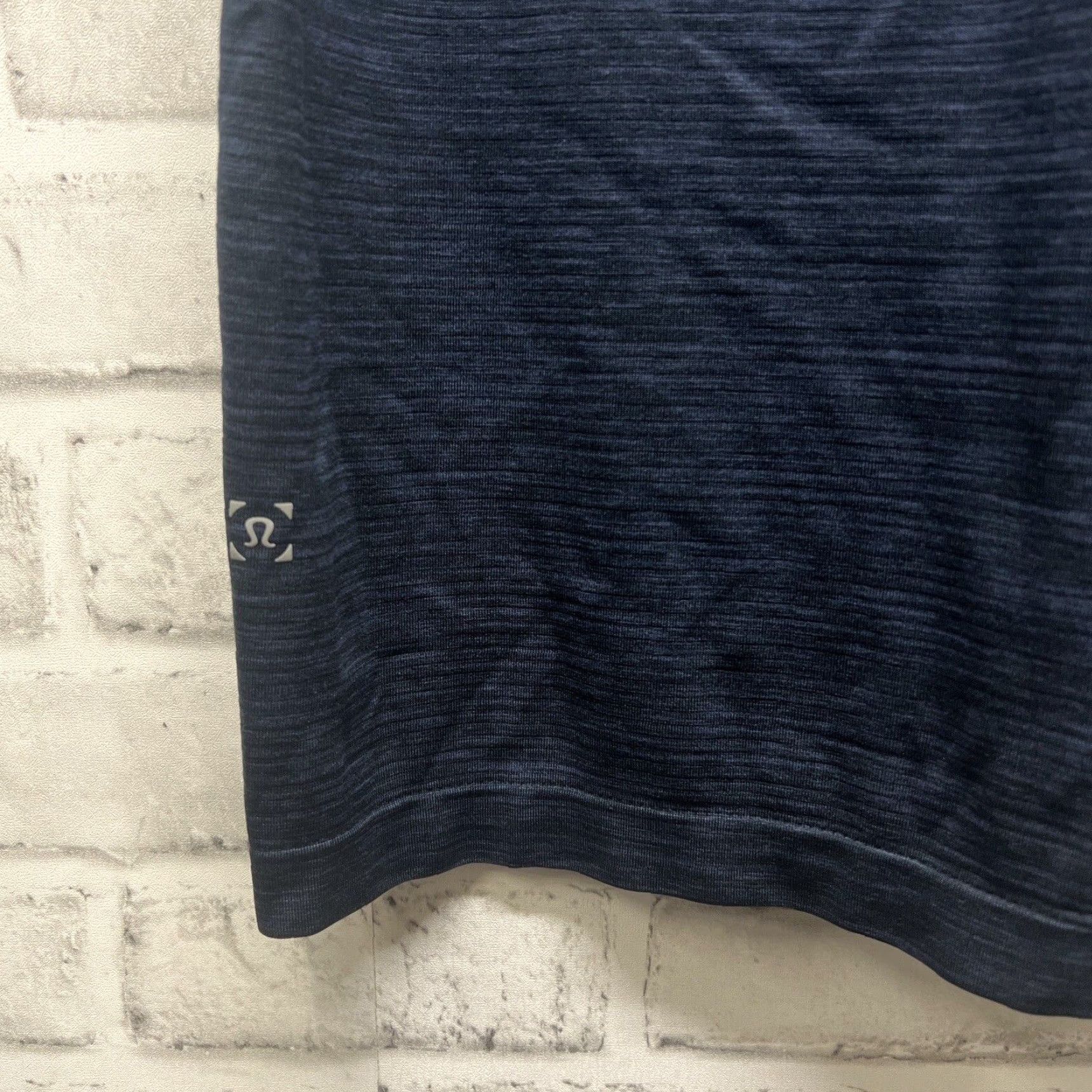 Lululemon VINTAGE Lululemon Athletica Men’s Blue Short Sleeve Polo Shirt Small Casual Activewear Size US S / EU 44-46 / 1 - 4 Thumbnail