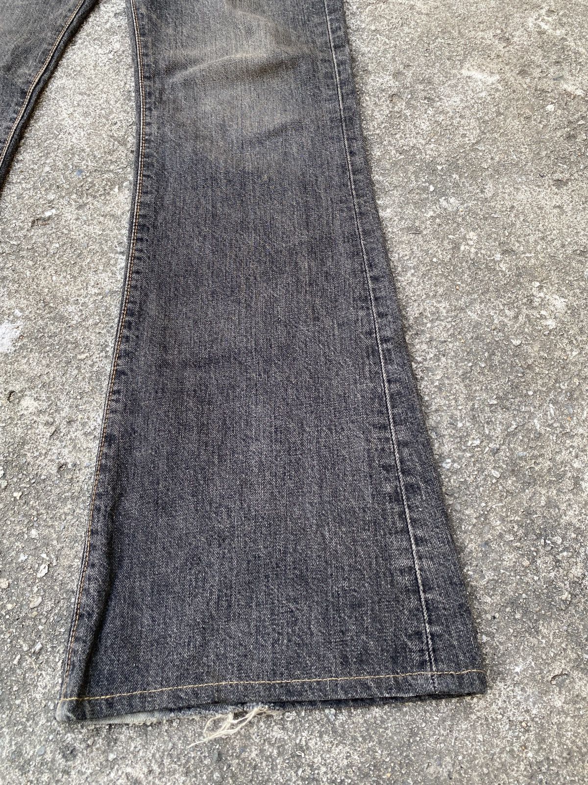Edwin × Le Grande Bleu (L.G.B.) × Tornado Mart Edwin Japan 503 SS Flare Denim Size US 31 - 5 Thumbnail