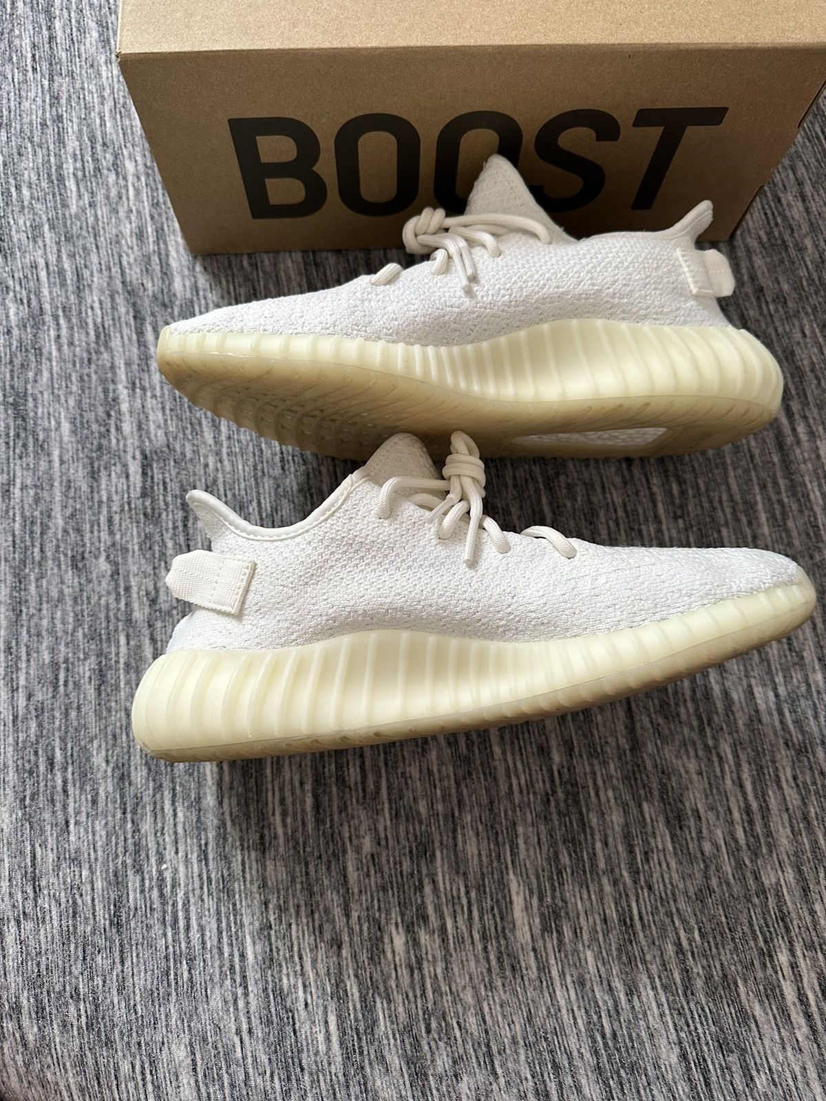 Adidas Yeezy Boost 350 V2 Cream White Size US 8.5 / EU 41-42 - 4 Thumbnail