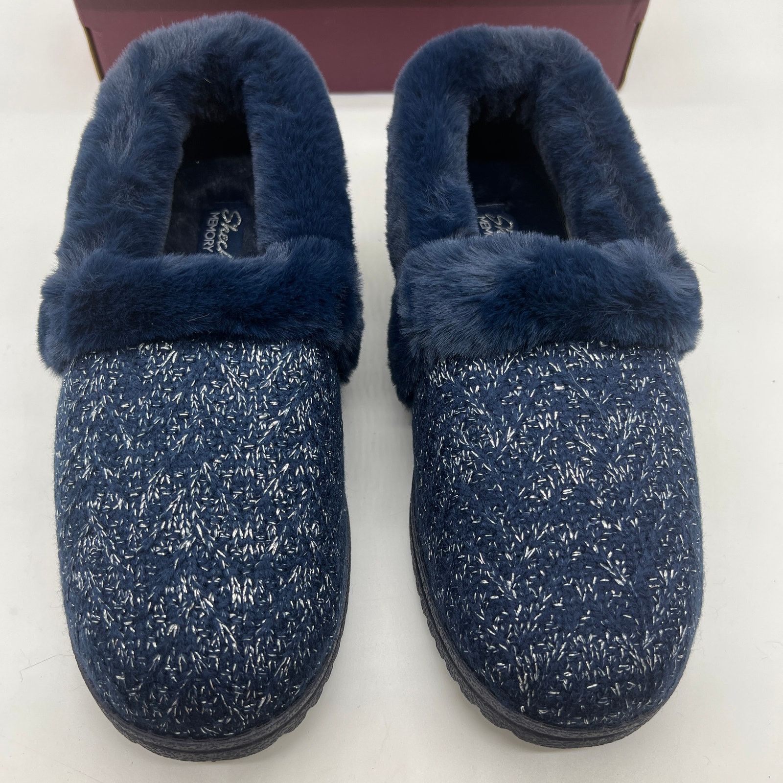 SKECHERS Skechers Shoes 7.5 Wide Cozy Lite Sparkle Knit Slippers Size US 7.5 / IT 37.5 - 4 Thumbnail