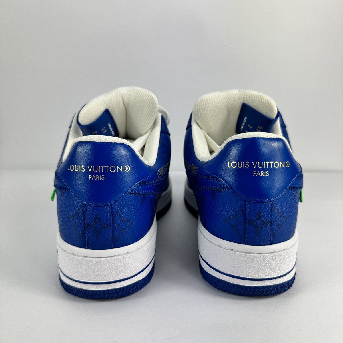 Louis Vuitton LOUIS VUITTON X NIKE AIR FORCE 1 BLUE SNEAKERS Size US 7 / EU 40 - 4 Thumbnail