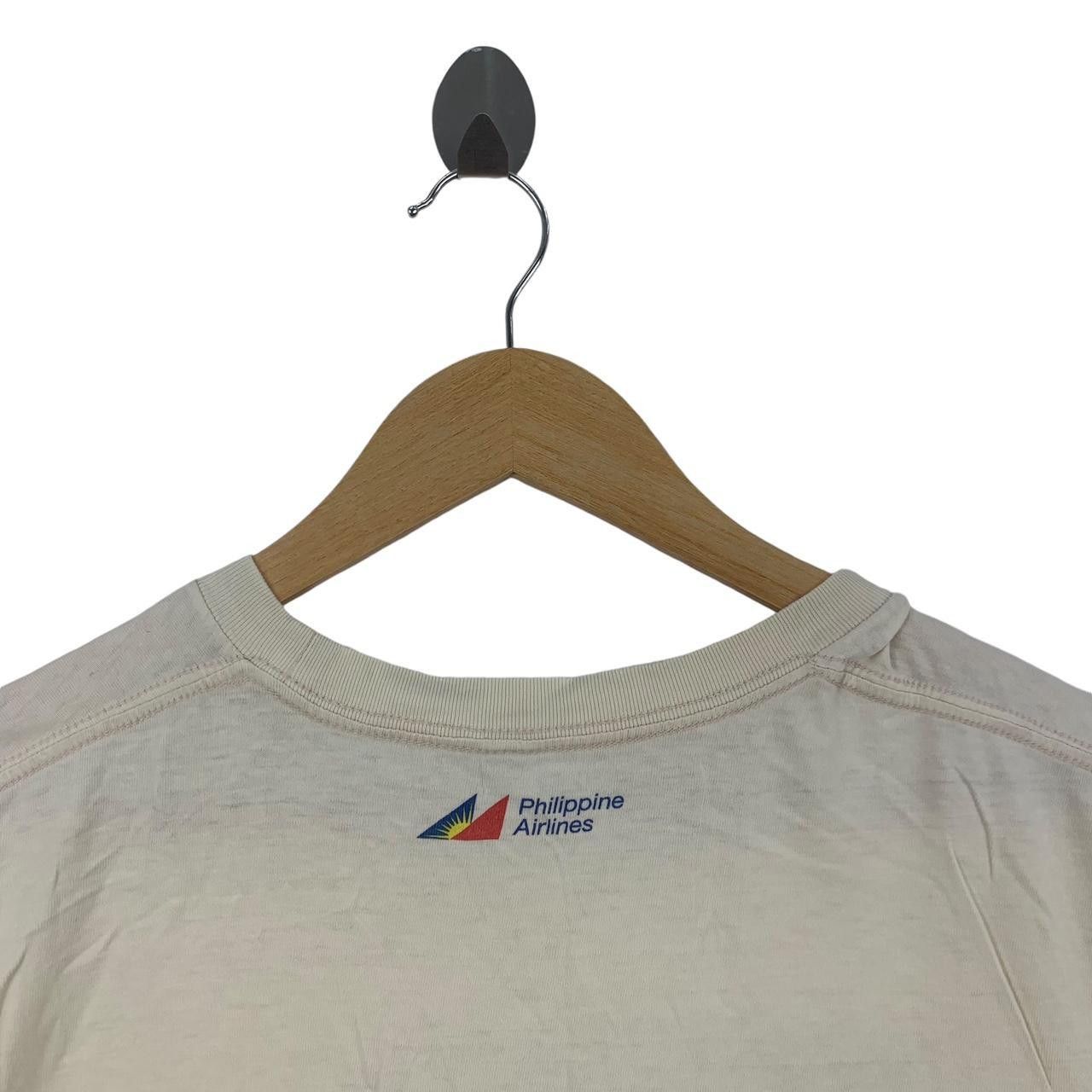Uniqlo UNIQLO x PHILIPPINES AIRLINES Sunrise Wing Plane Tee Shirt Size M / US 6-8 / IT 42-44 - 5 Thumbnail